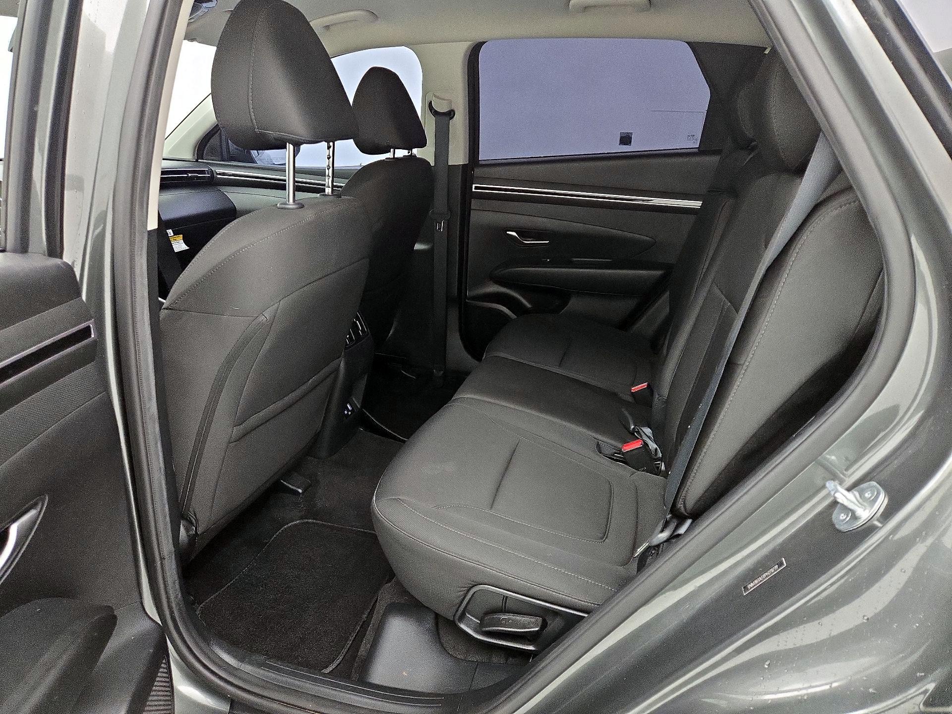 Thumbnail: 2023 Hyundai Tucson - 19