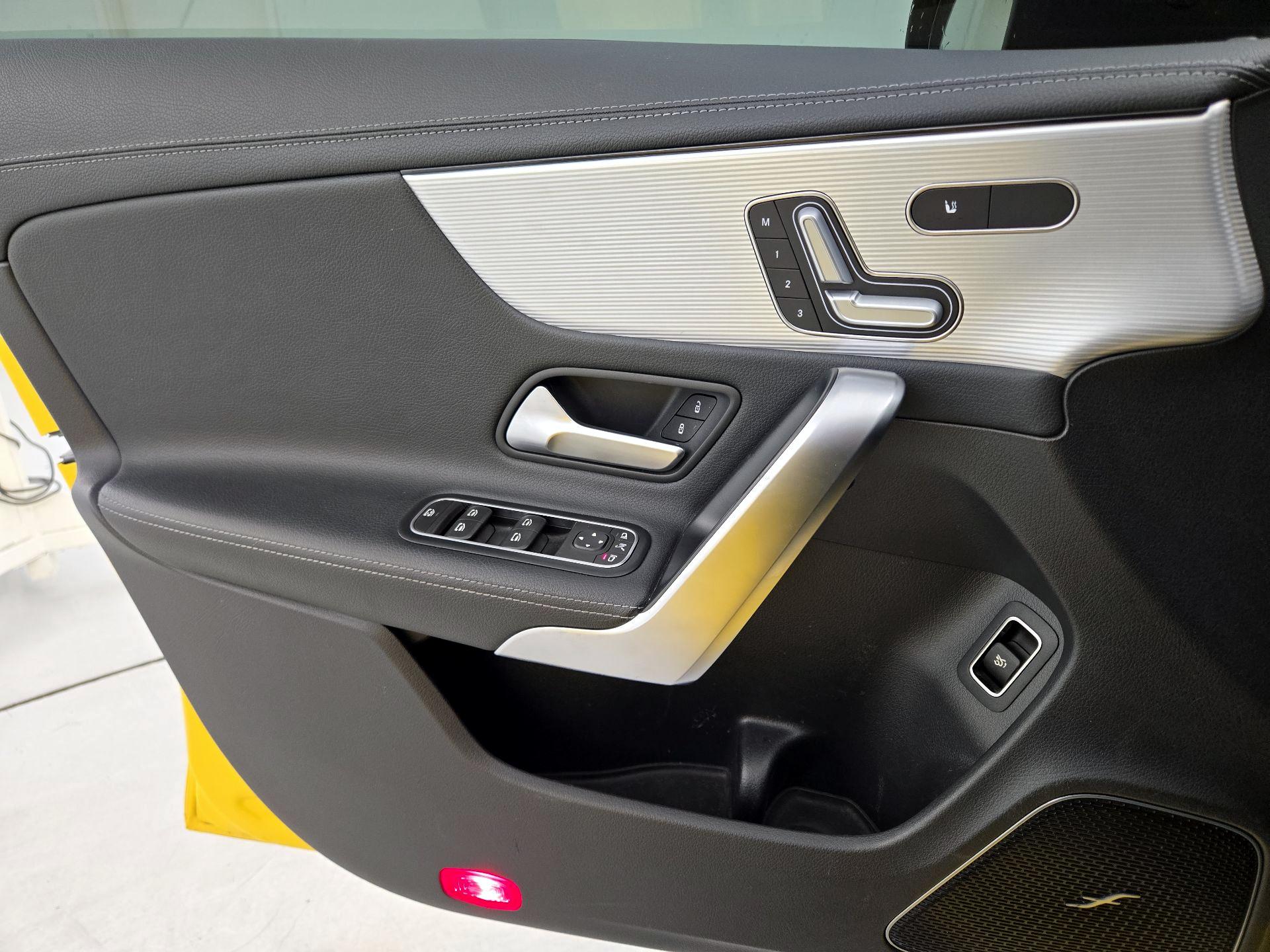 Thumbnail: 2020 Mercedes-Benz CLA - 12