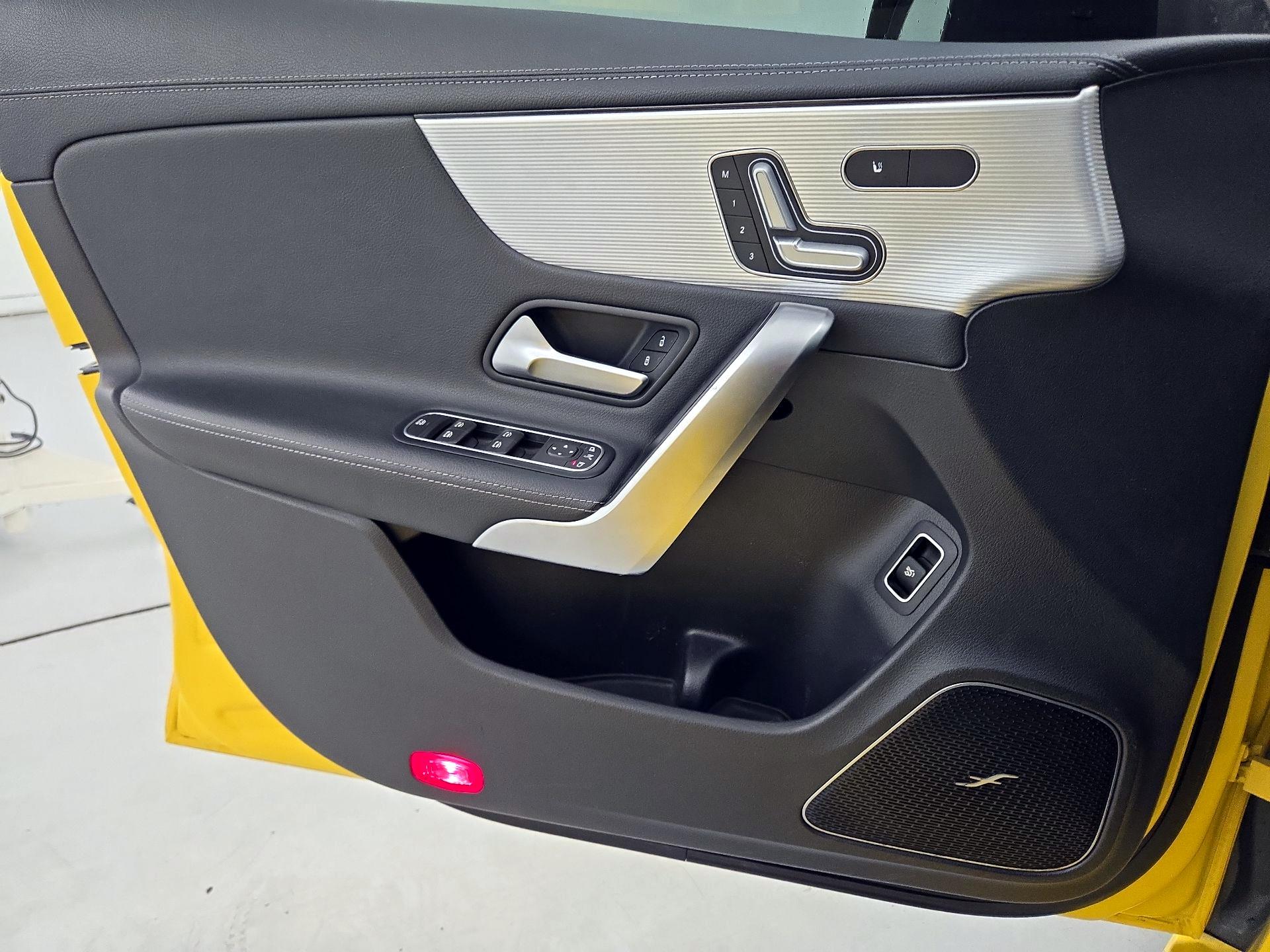 Thumbnail: 2020 Mercedes-Benz CLA - 13