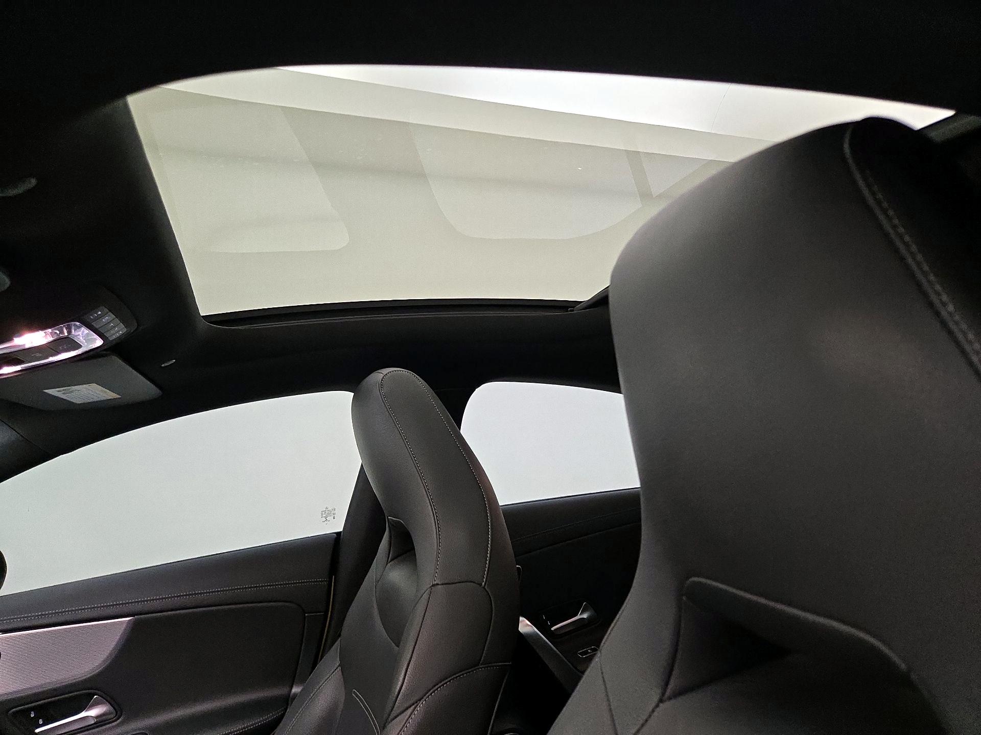 Thumbnail: 2020 Mercedes-Benz CLA - 19