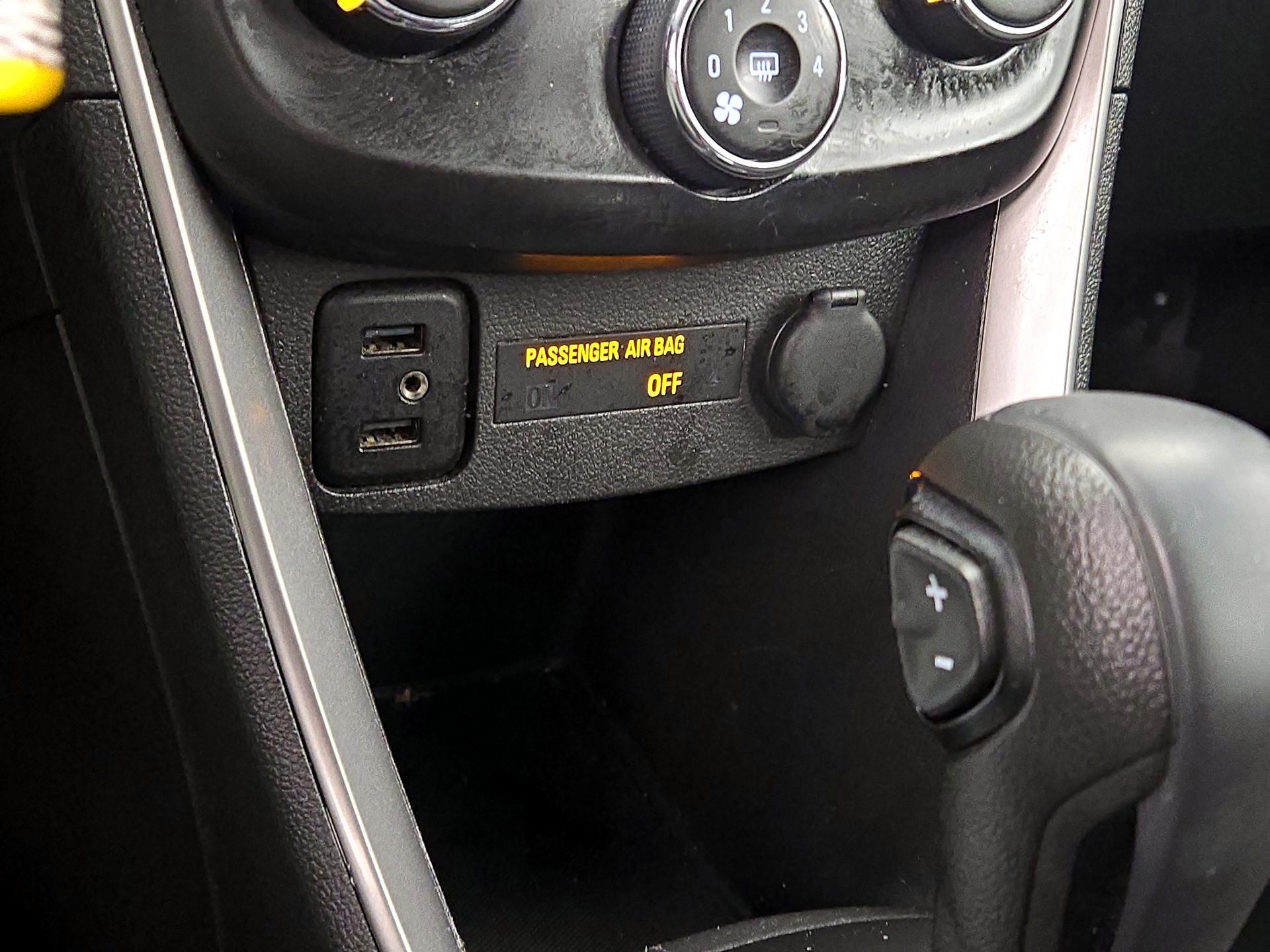 Thumbnail: 2017 Chevrolet Trax - 18