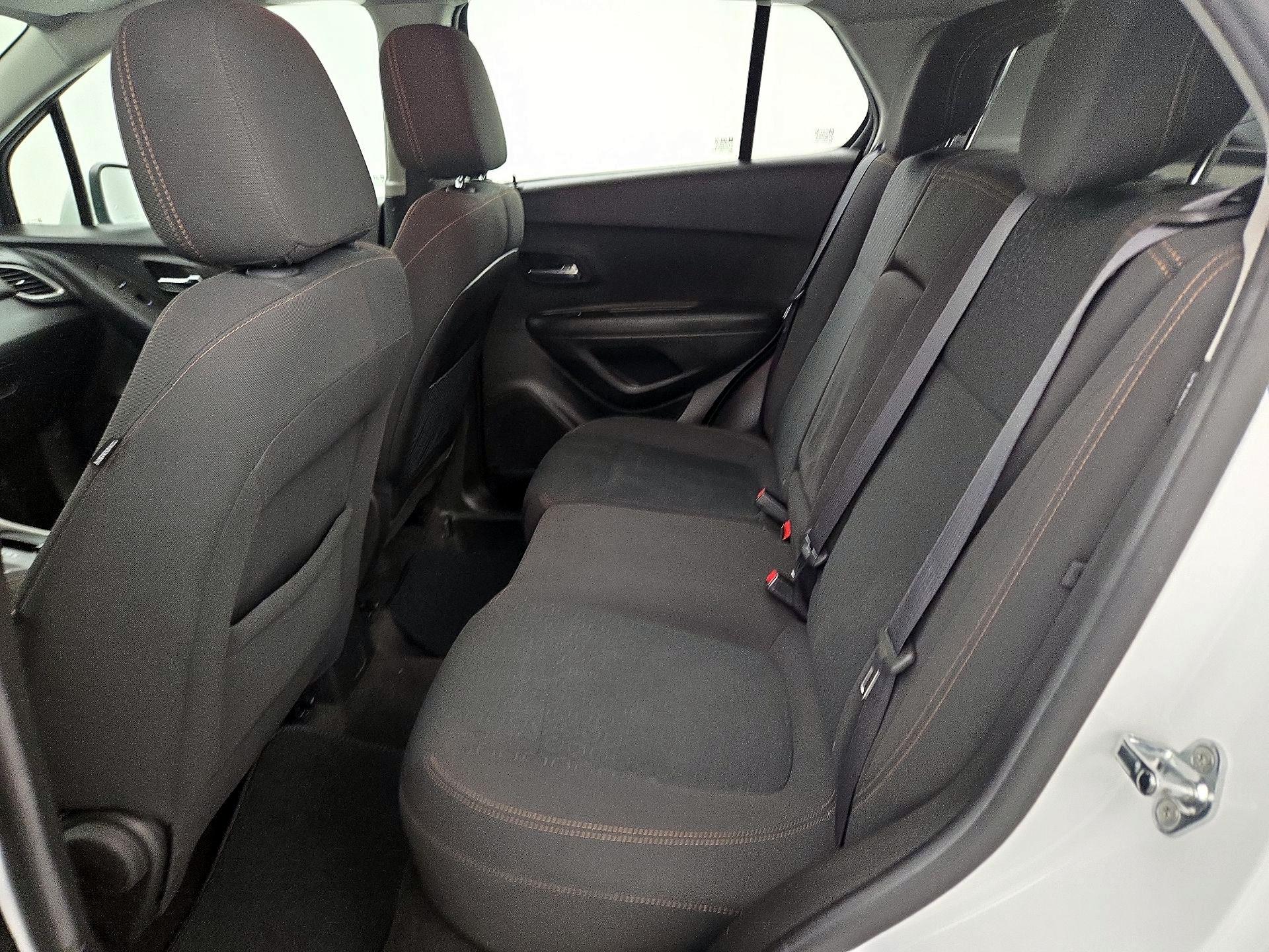 Thumbnail: 2017 Chevrolet Trax - 19