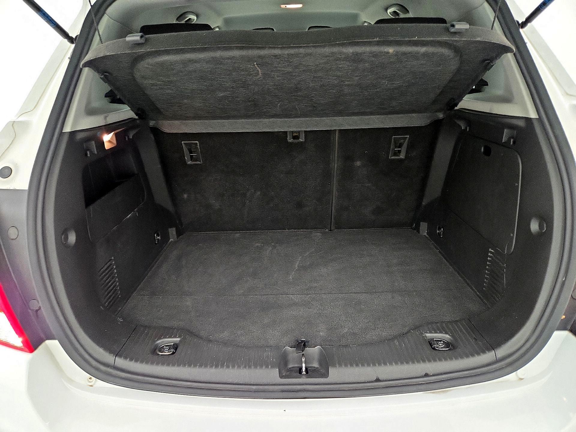 Thumbnail: 2017 Chevrolet Trax - 20