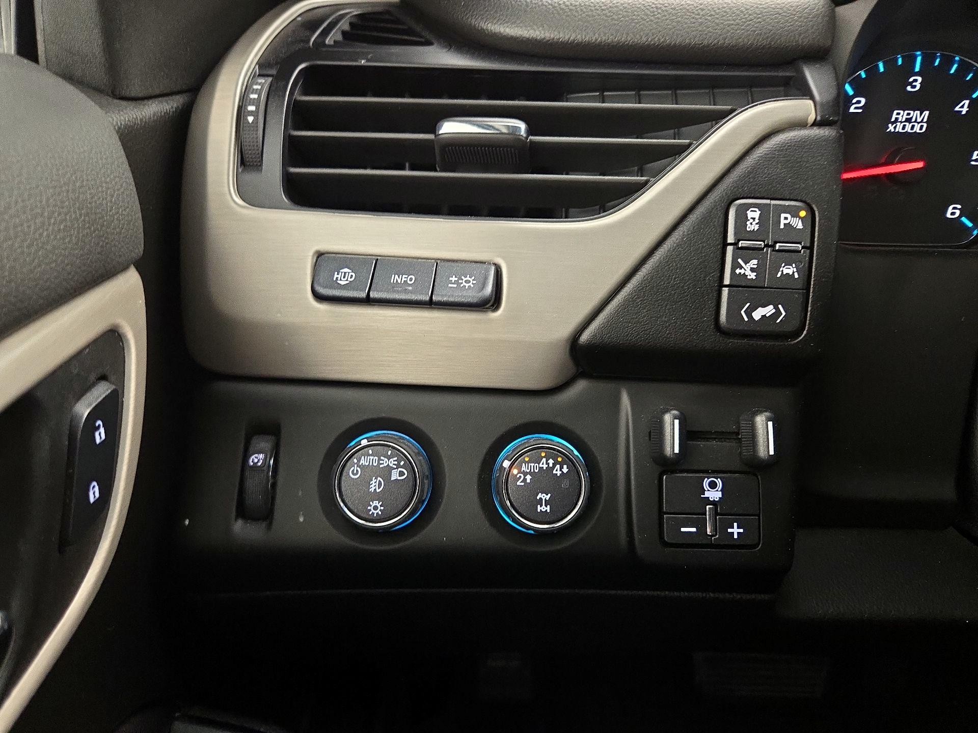 Thumbnail: 2019 GMC Yukon - 13