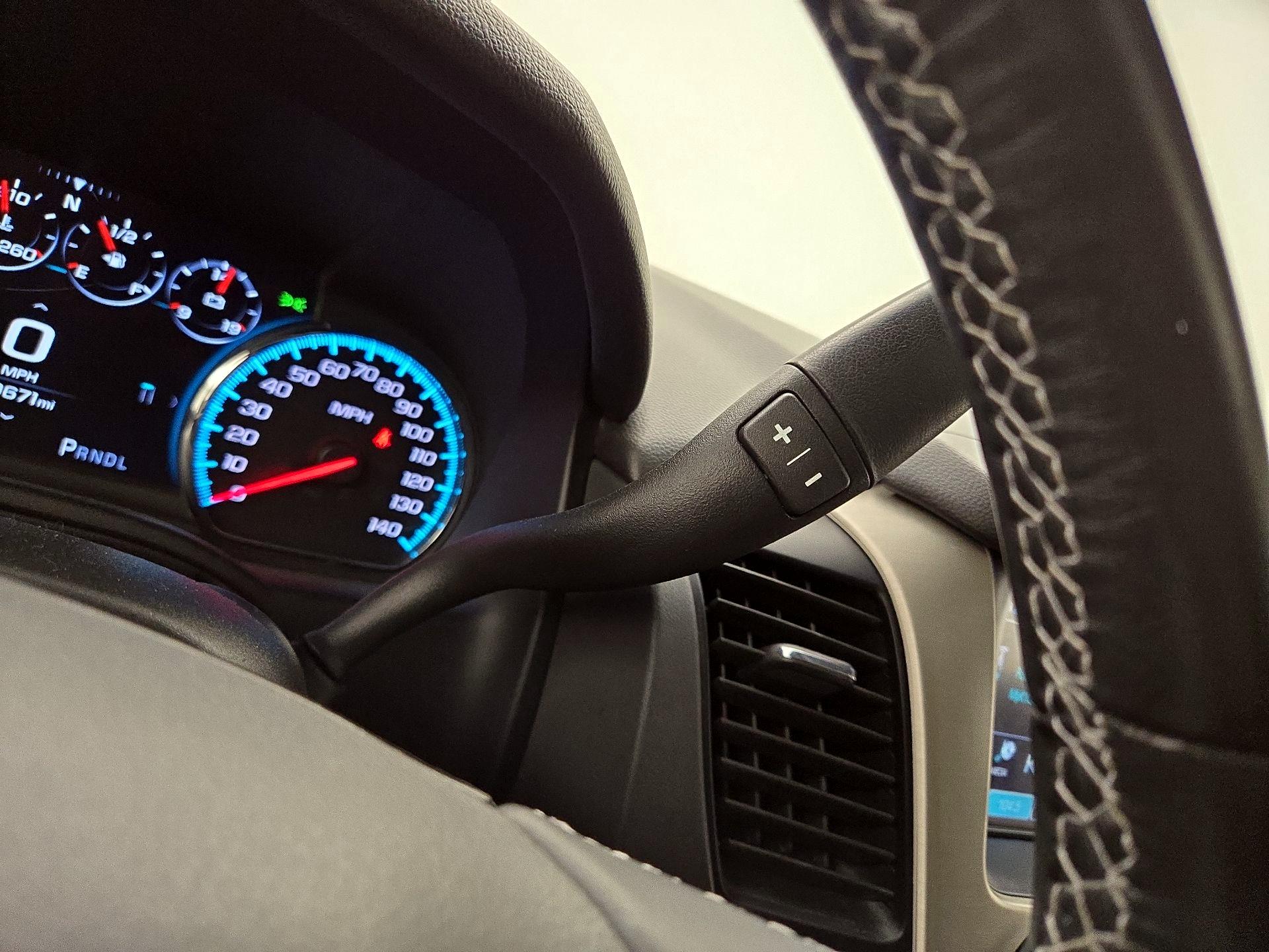 Thumbnail: 2019 GMC Yukon - 18