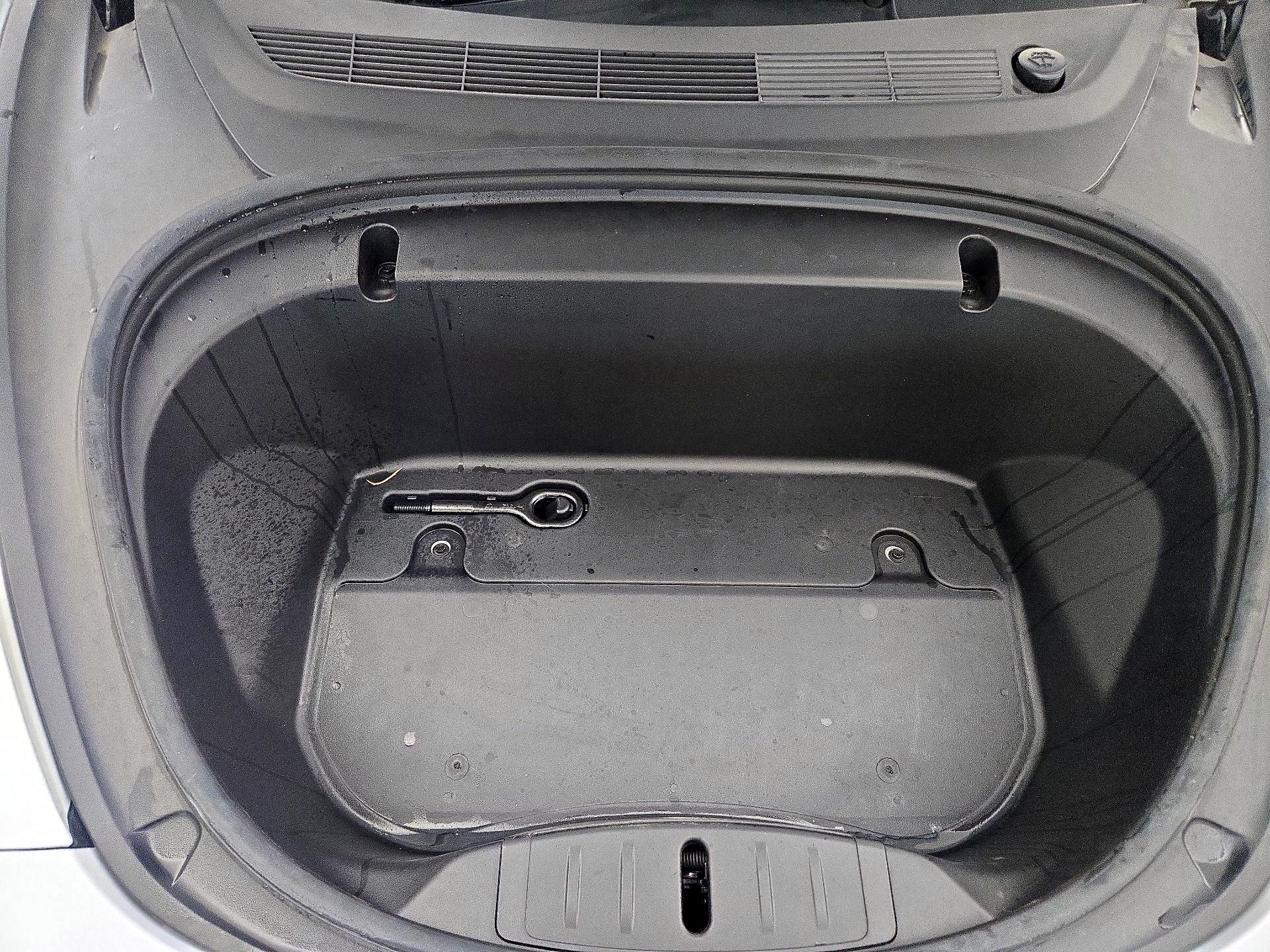 Thumbnail: 2020 Tesla Model 3 - 20