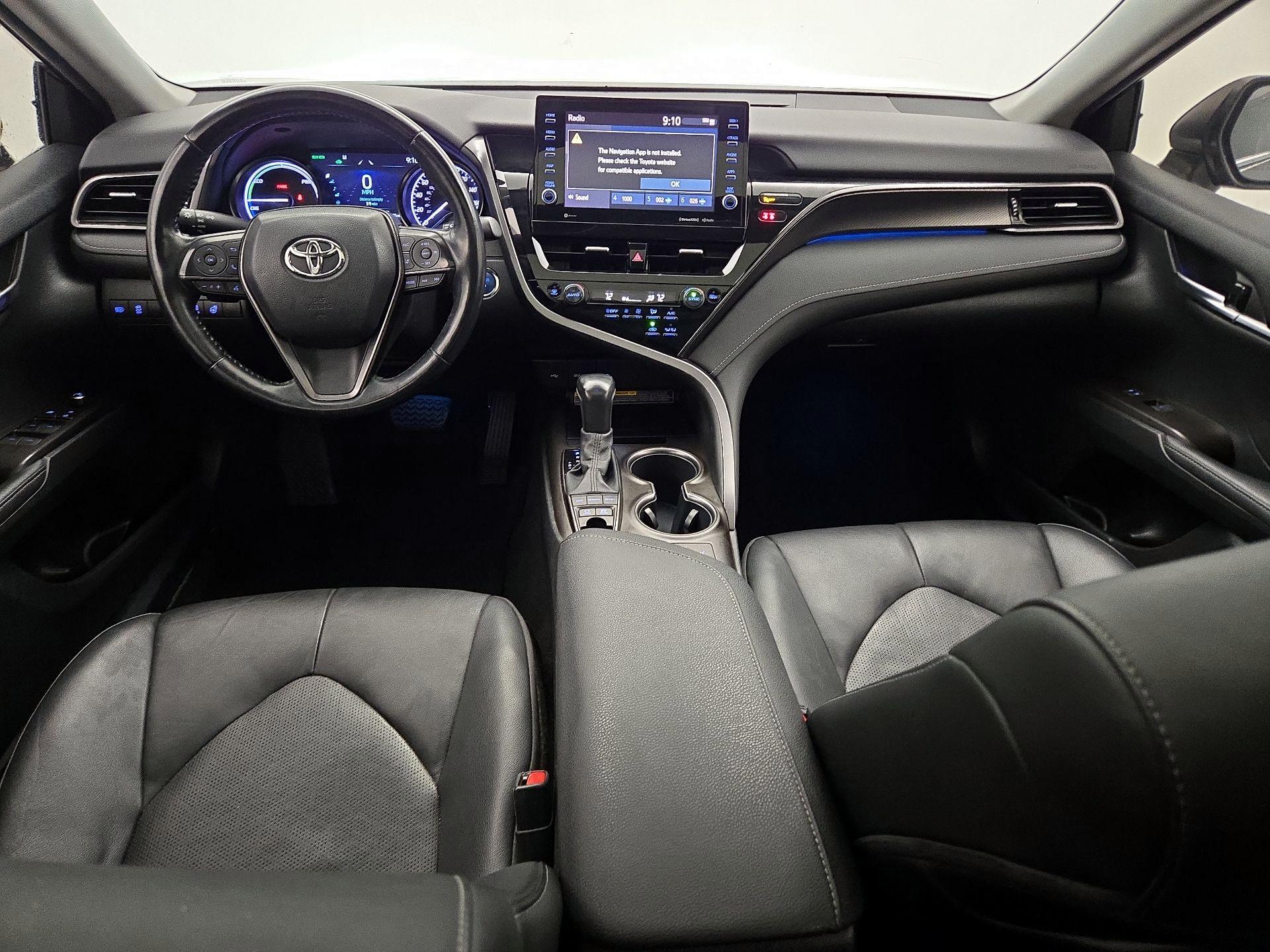 Thumbnail: 2021 Toyota Camry - 9