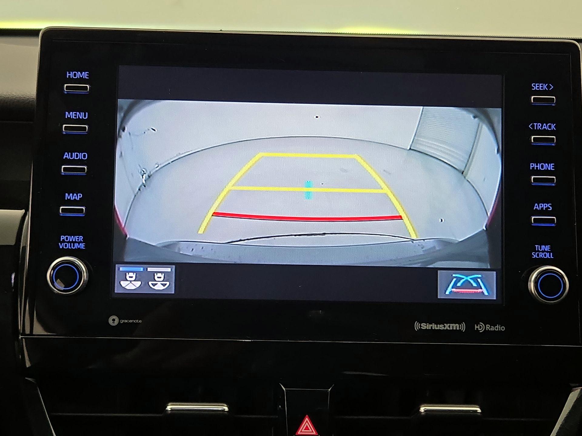 Thumbnail: 2021 Toyota Camry - 14