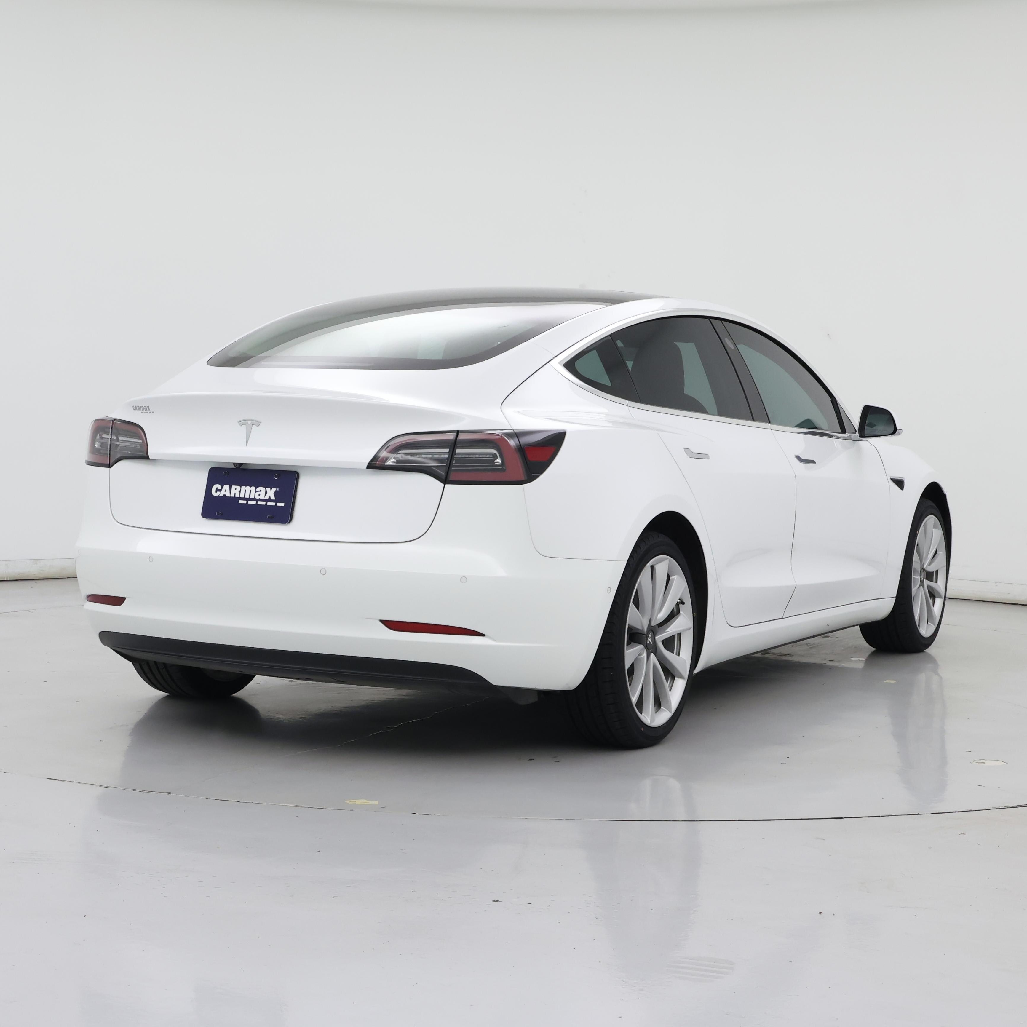 Thumbnail: 2019 Tesla Model 3 - 8