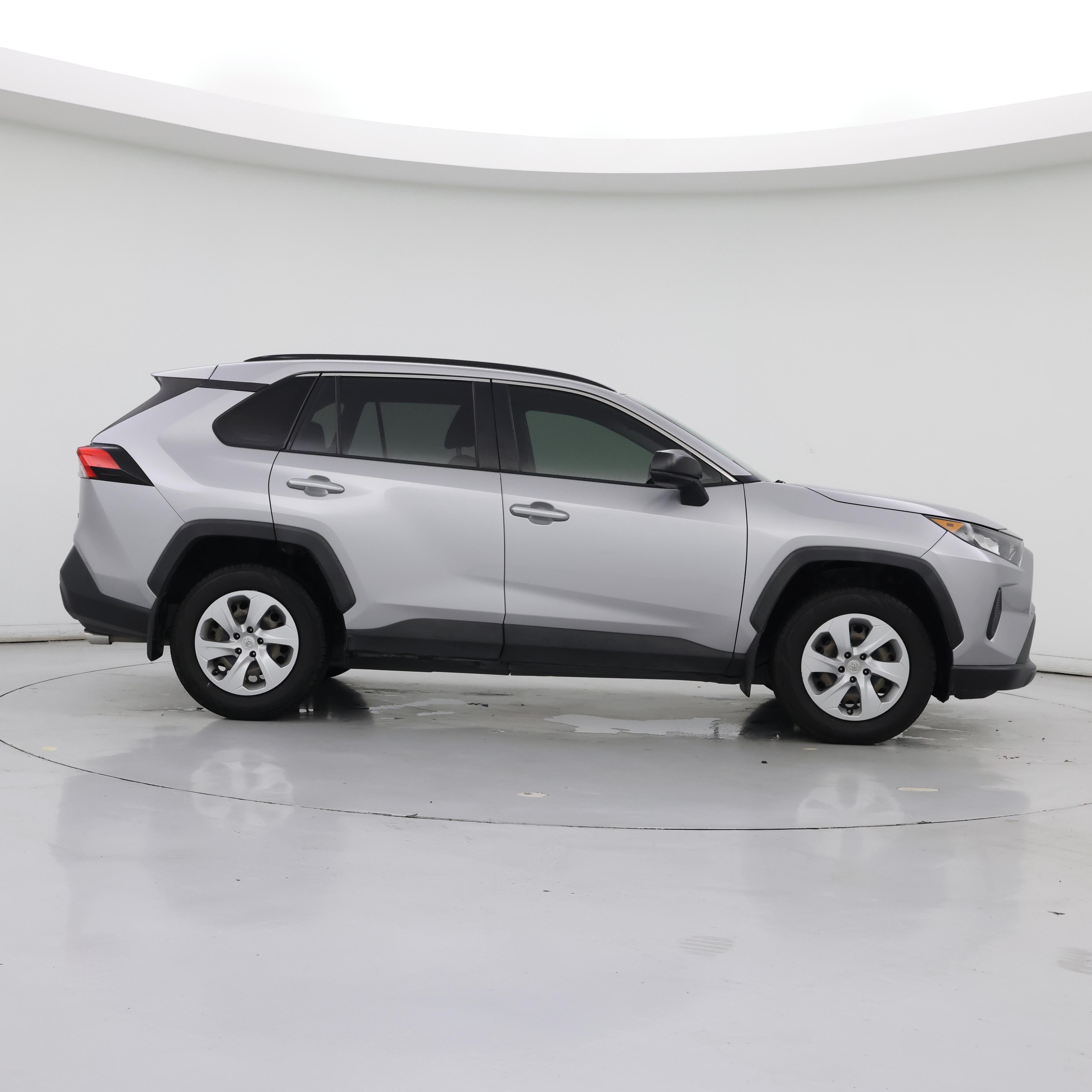 Thumbnail: 2021 Toyota RAV4 - 7