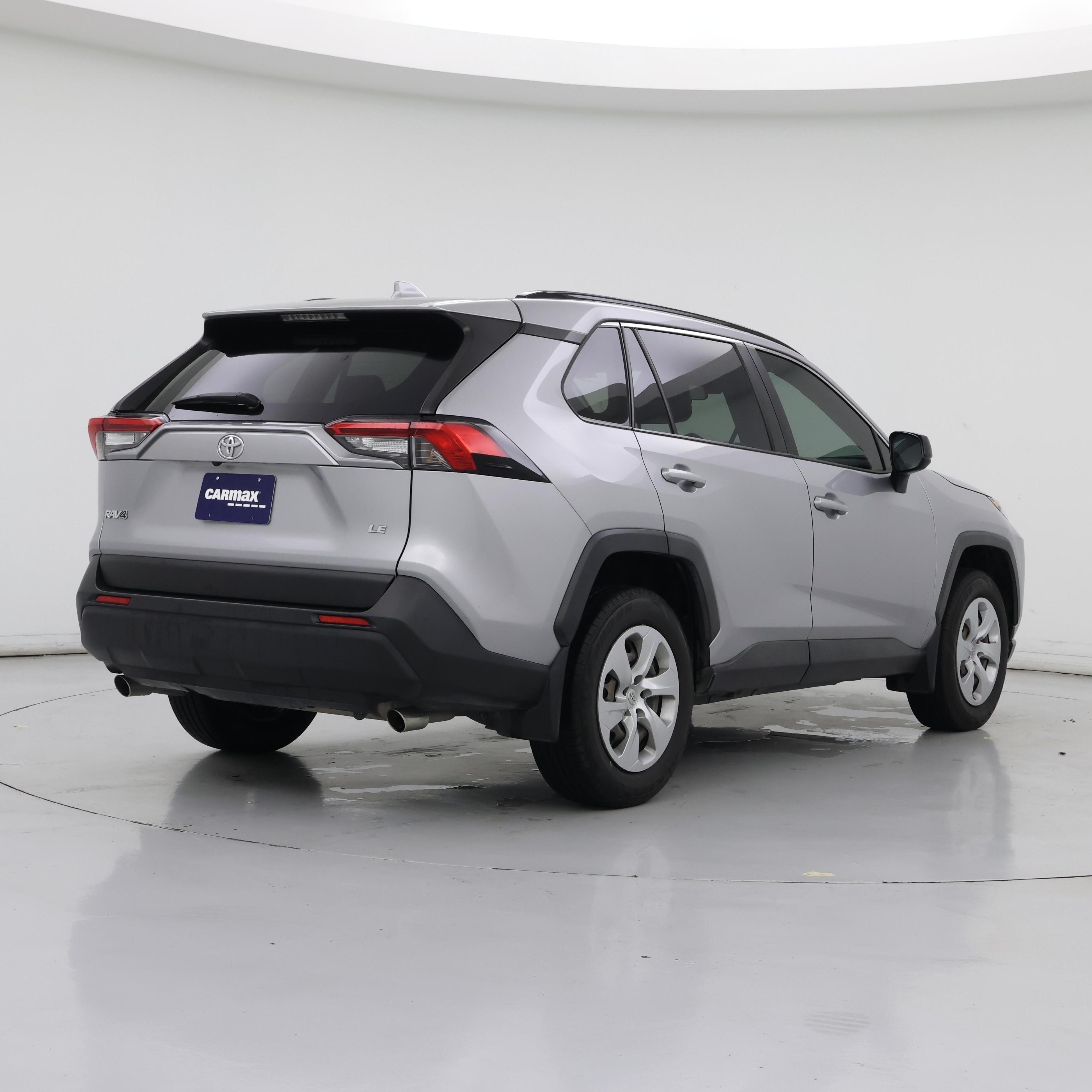 Thumbnail: 2021 Toyota RAV4 - 8