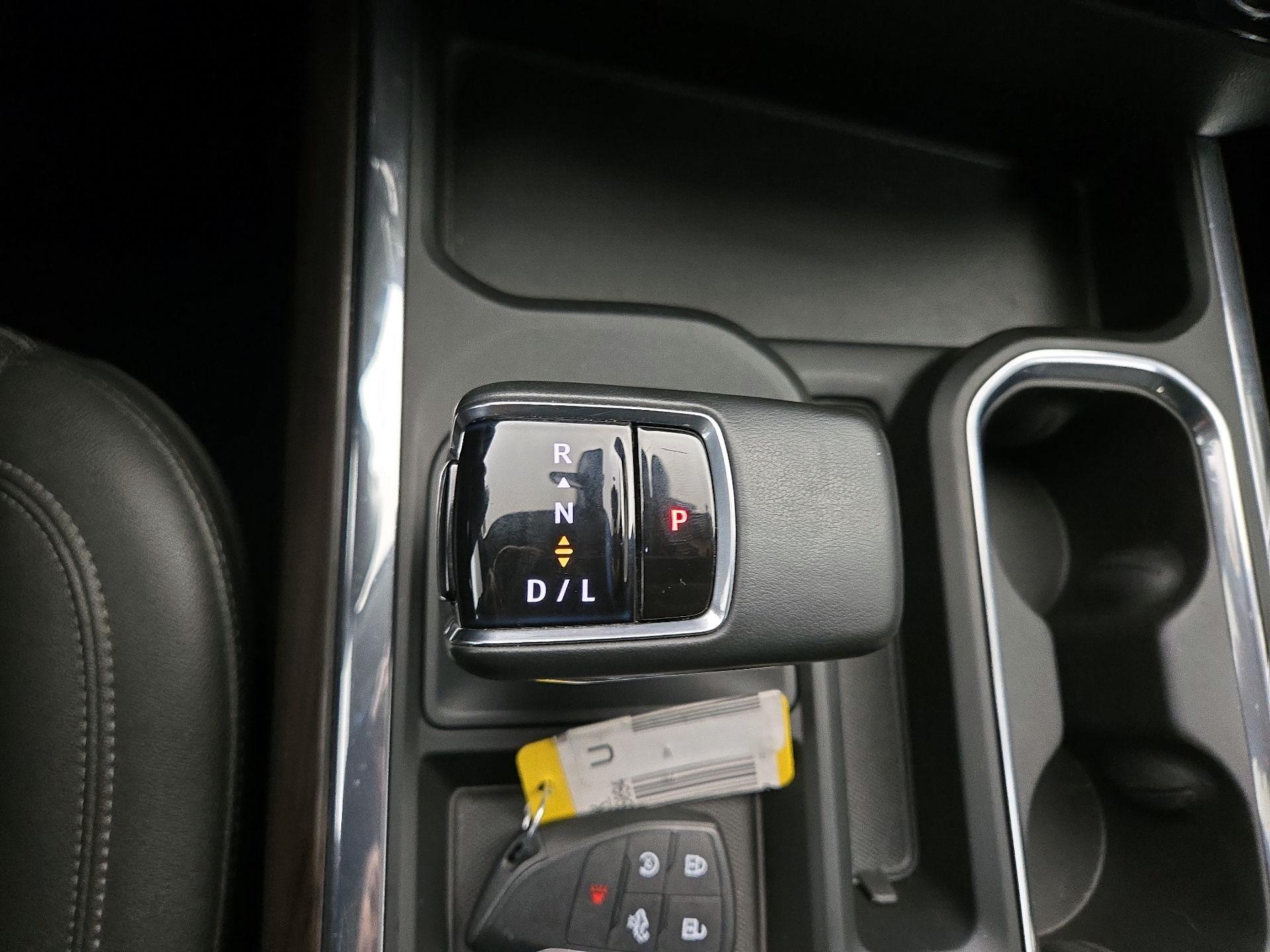 Thumbnail: 2023 GMC Sierra 1500 - 17