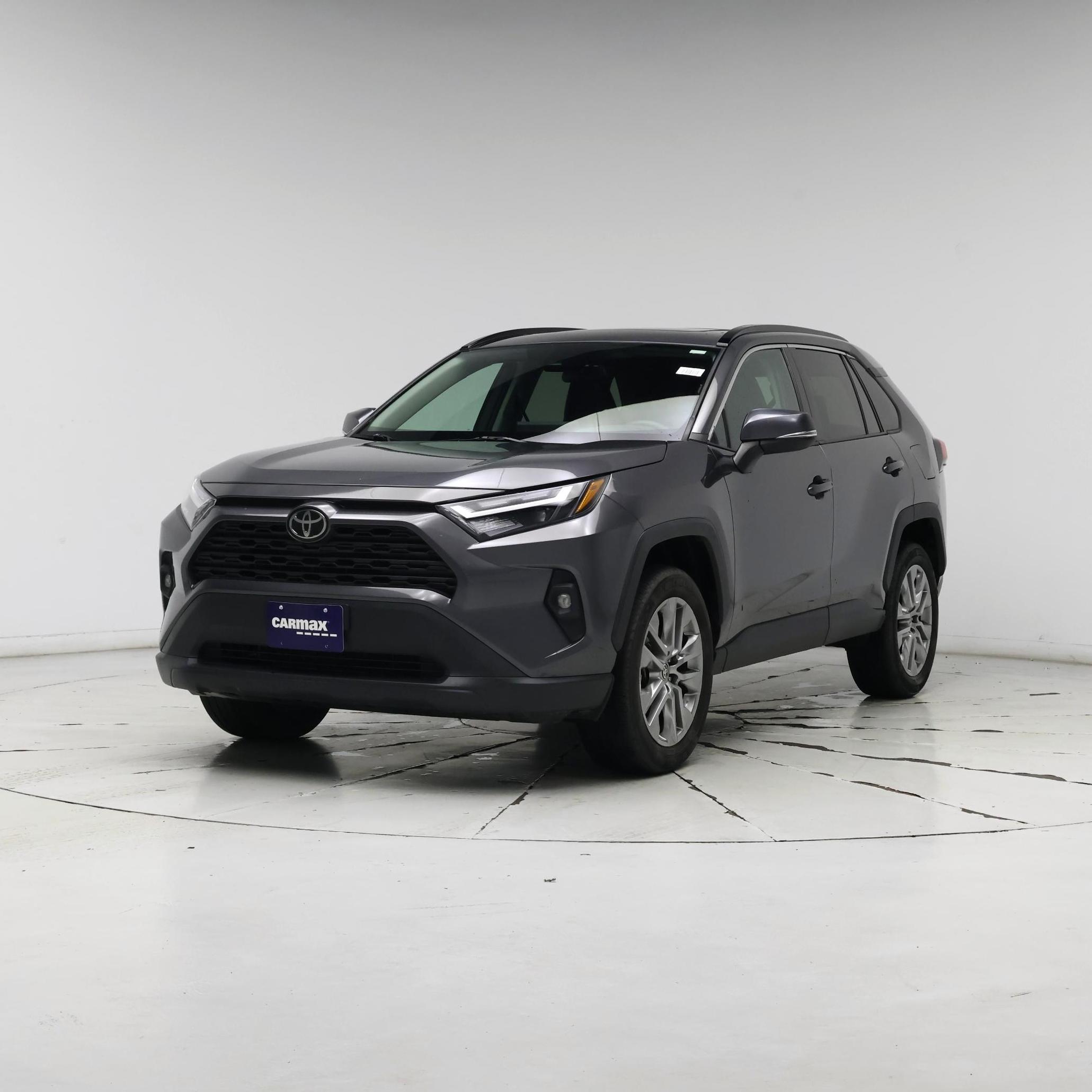 Thumbnail: 2022 Toyota RAV4 - 4