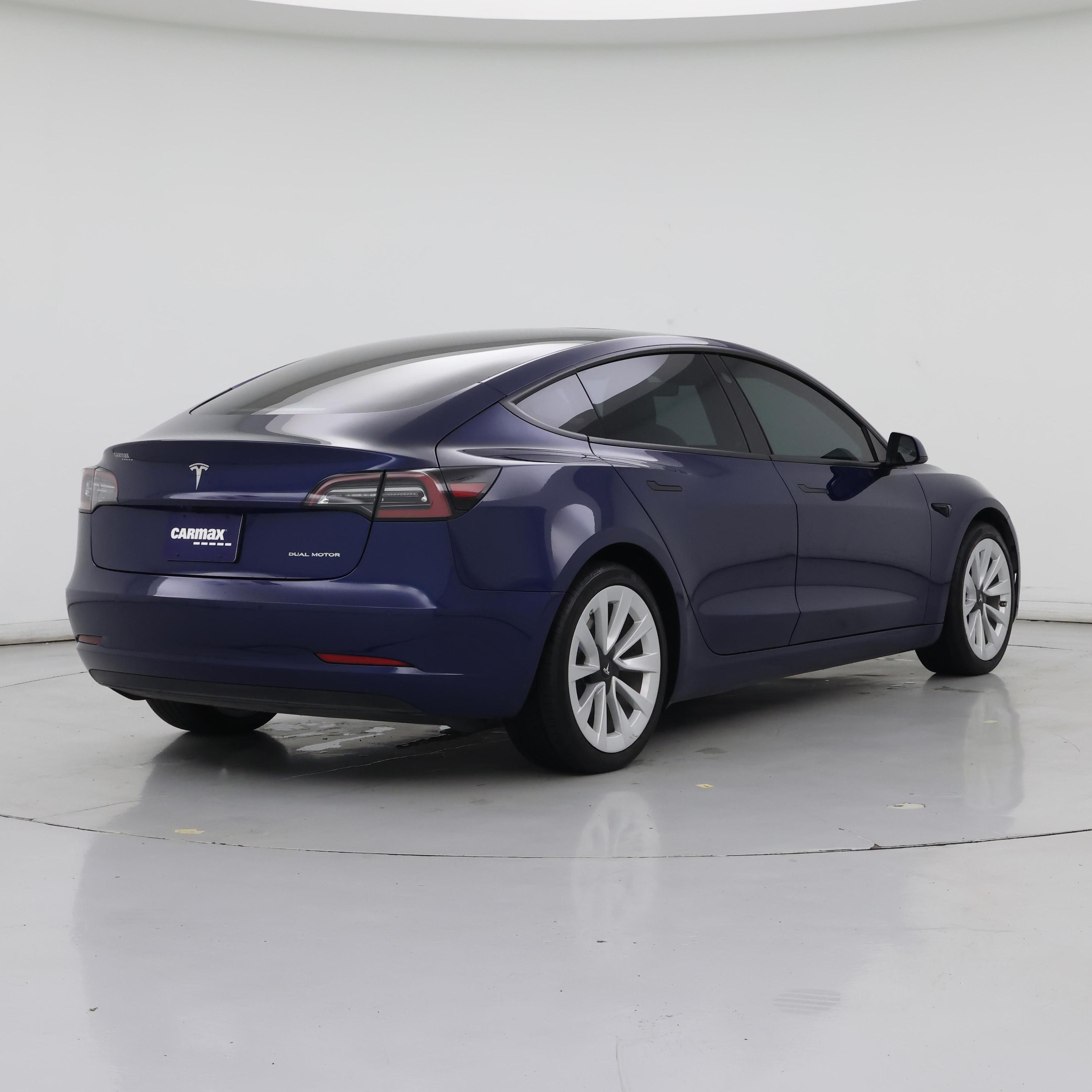 Thumbnail: 2022 Tesla Model 3 - 8