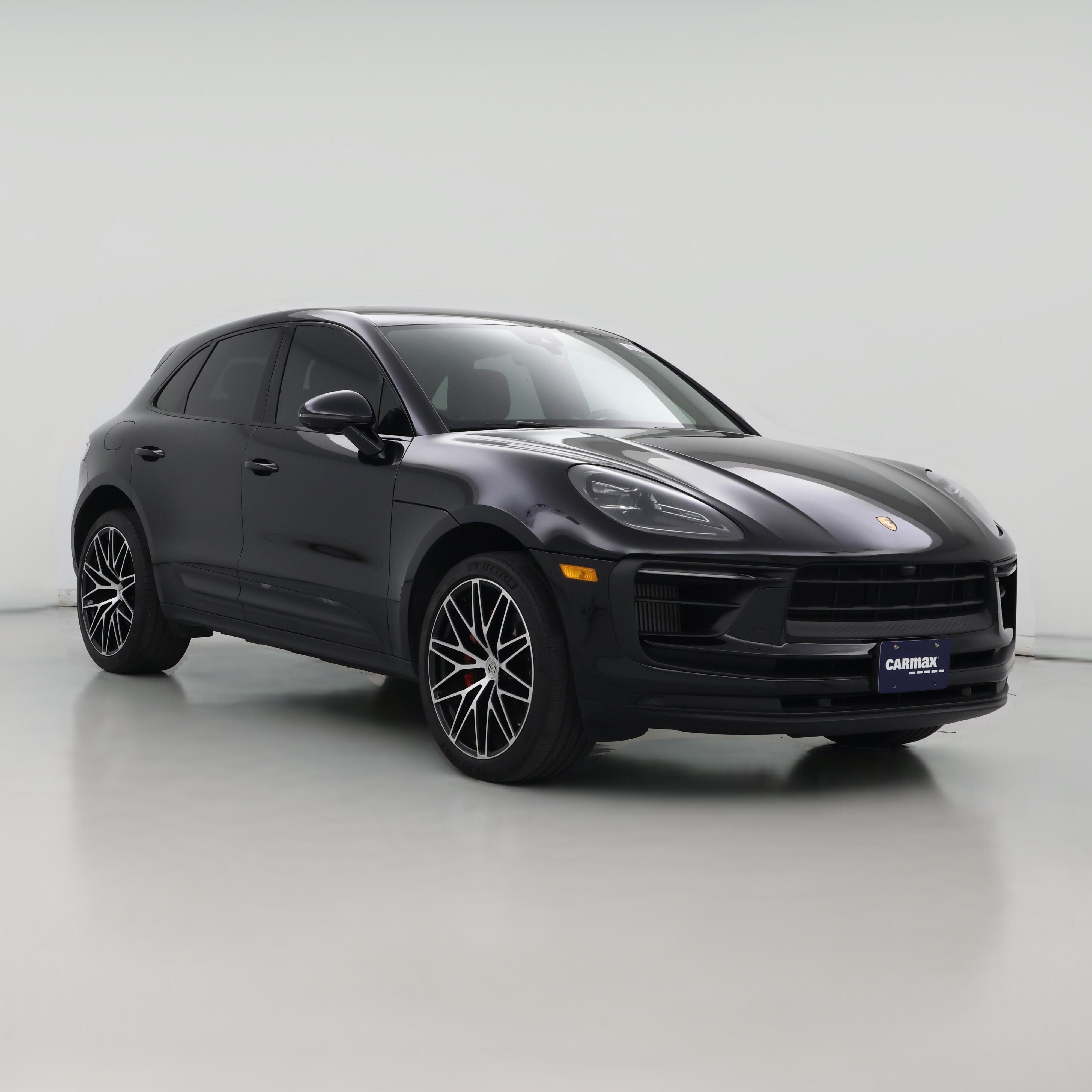 Thumbnail: 2022 Porsche Macan - 1