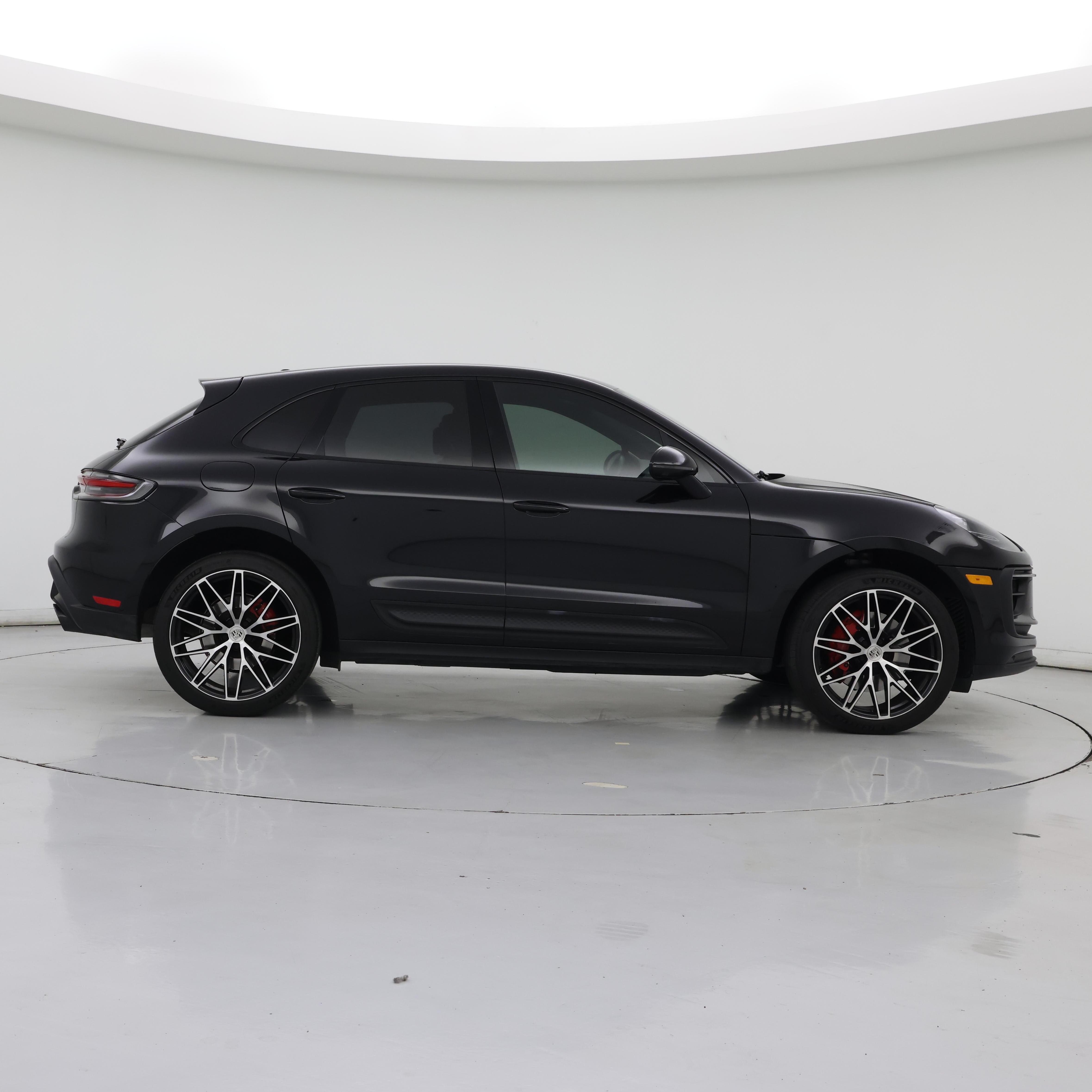 Thumbnail: 2022 Porsche Macan - 7