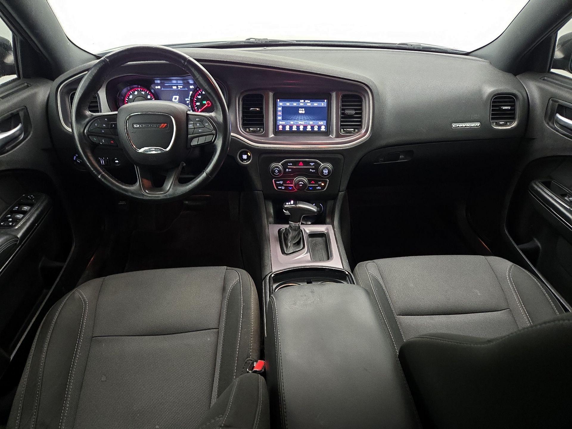 Thumbnail: 2019 Dodge Charger - 9