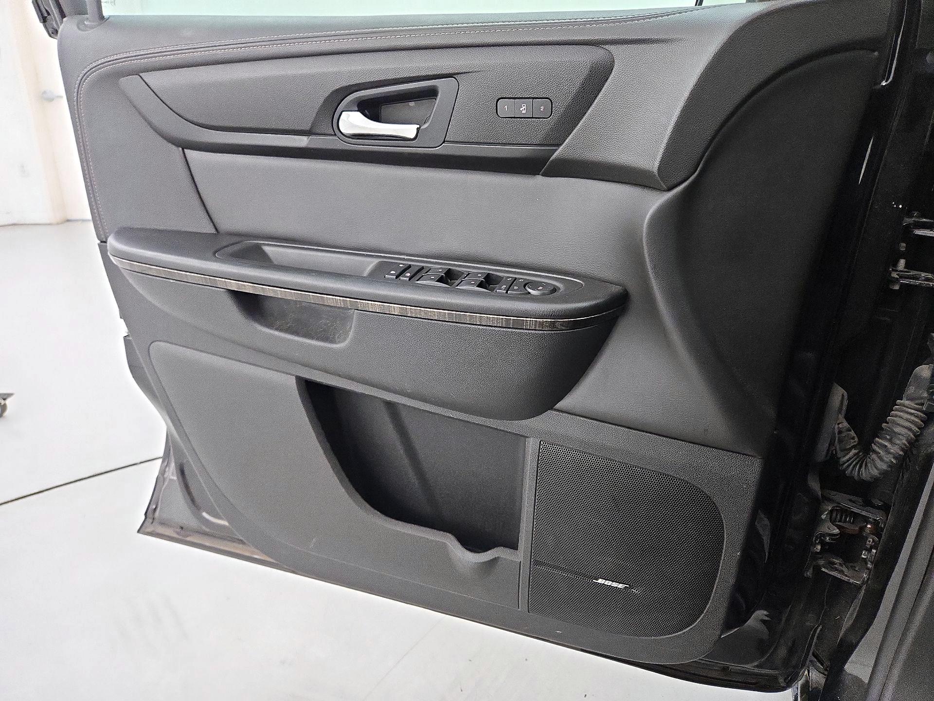 Thumbnail: 2016 GMC Acadia - 12