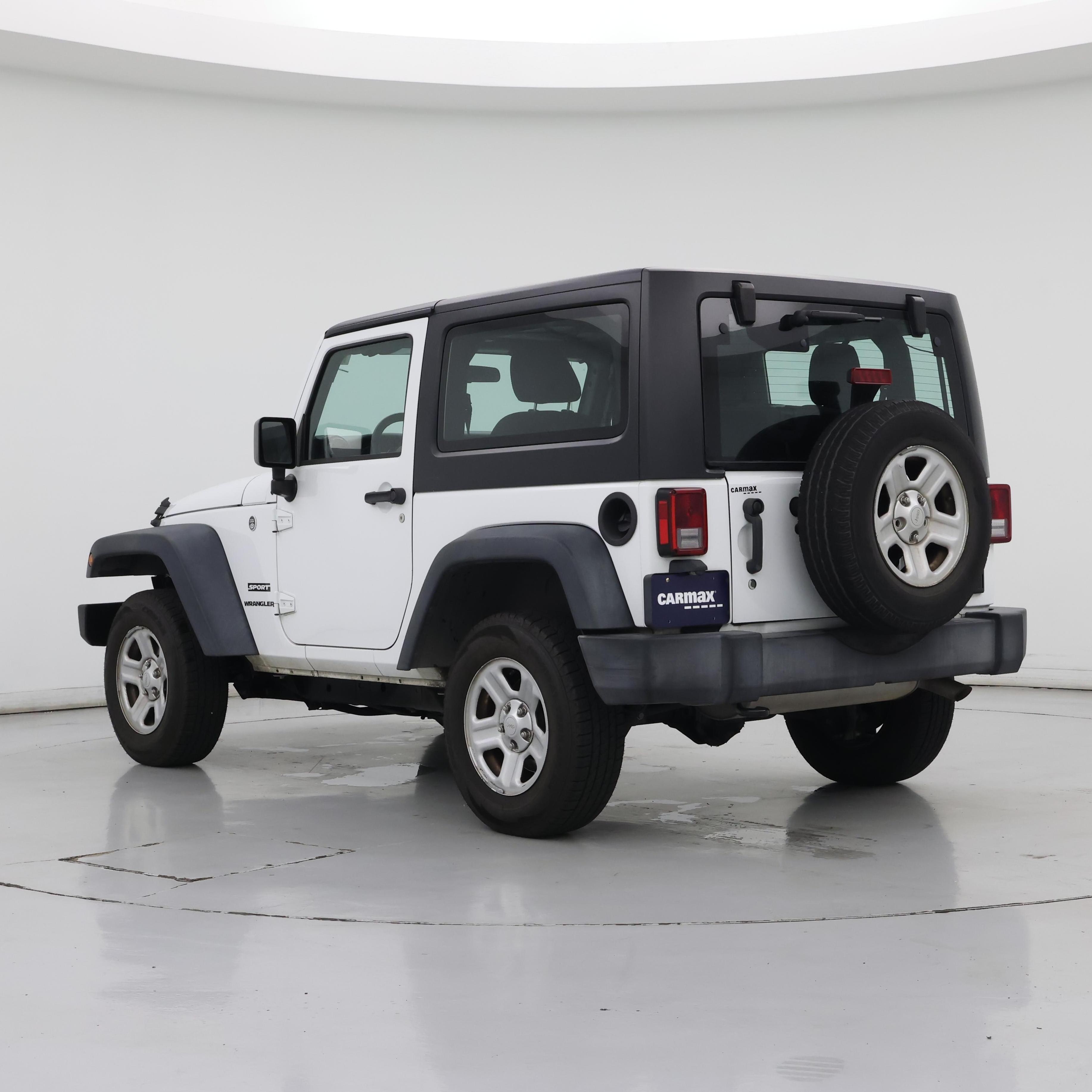 Thumbnail: 2016 Jeep Wrangler - 2