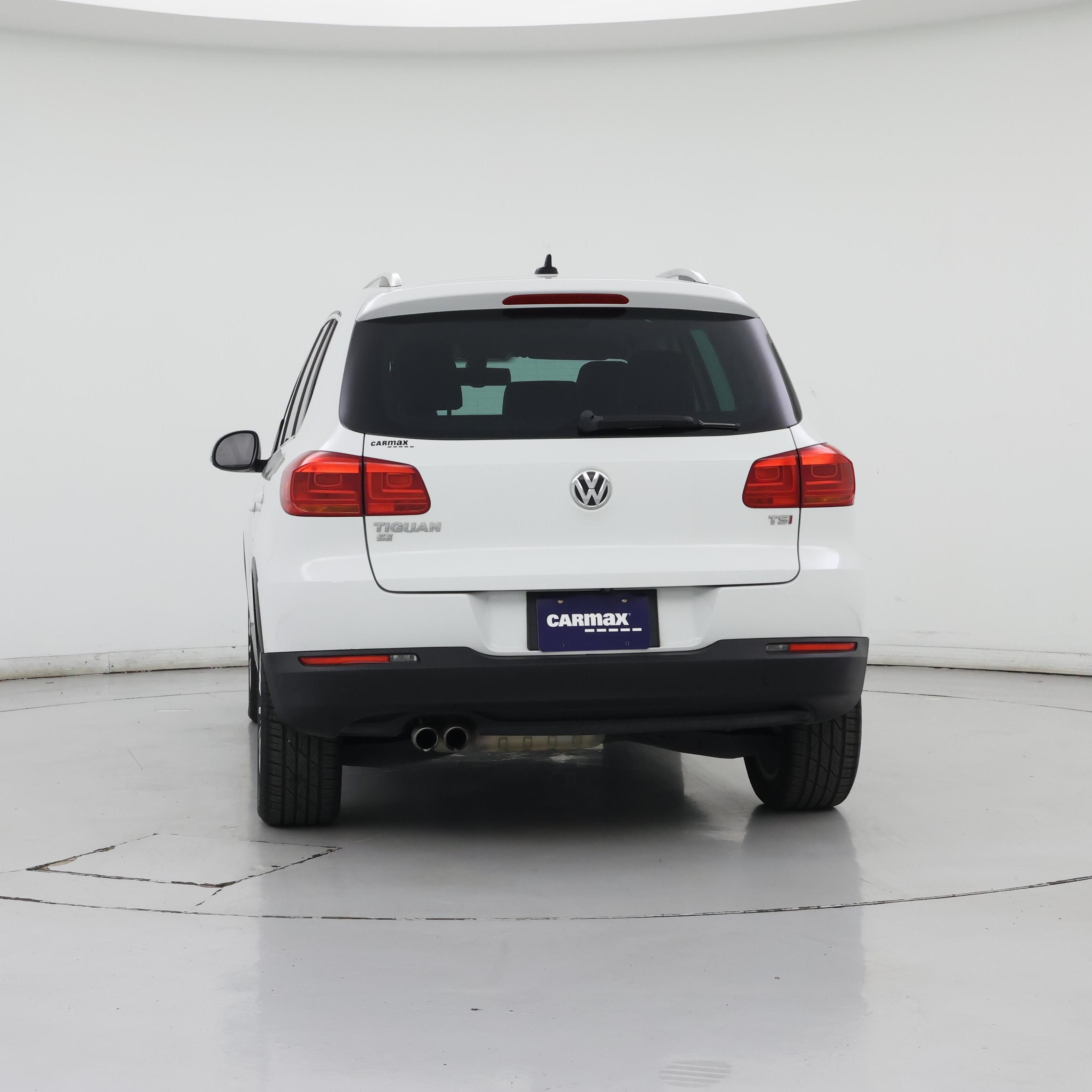 Thumbnail: 2016 Volkswagen Tiguan - 6