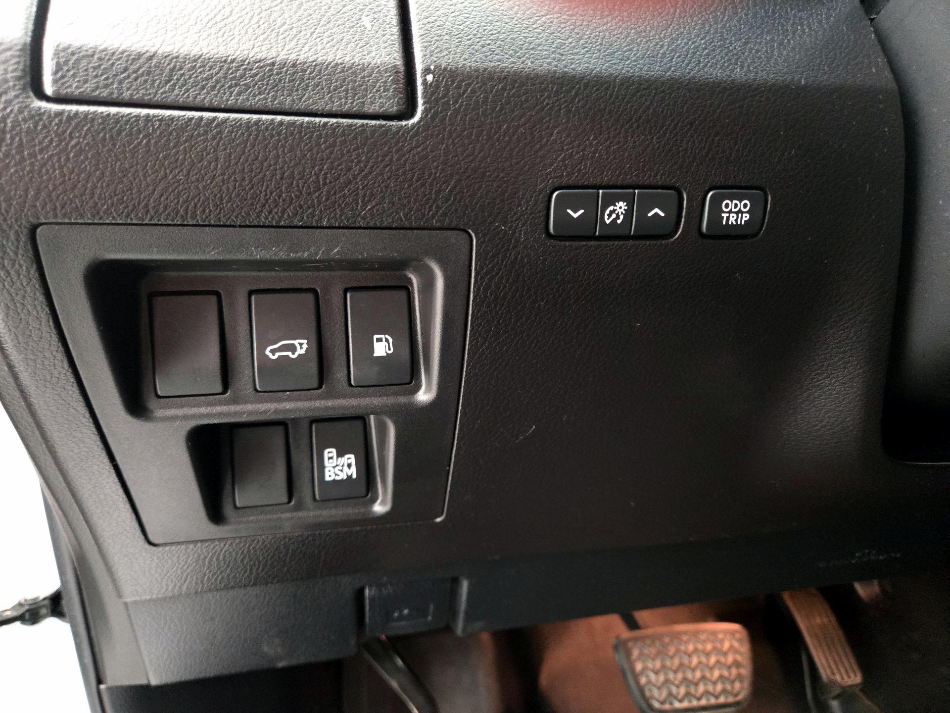 Thumbnail: 2015 Lexus RX - 13