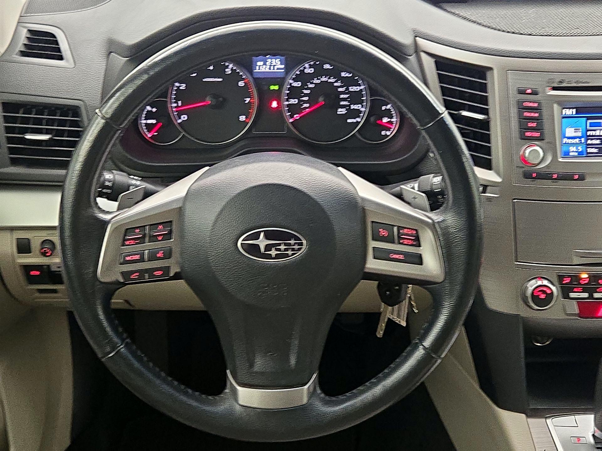 Thumbnail: 2014 Subaru Outback - 10