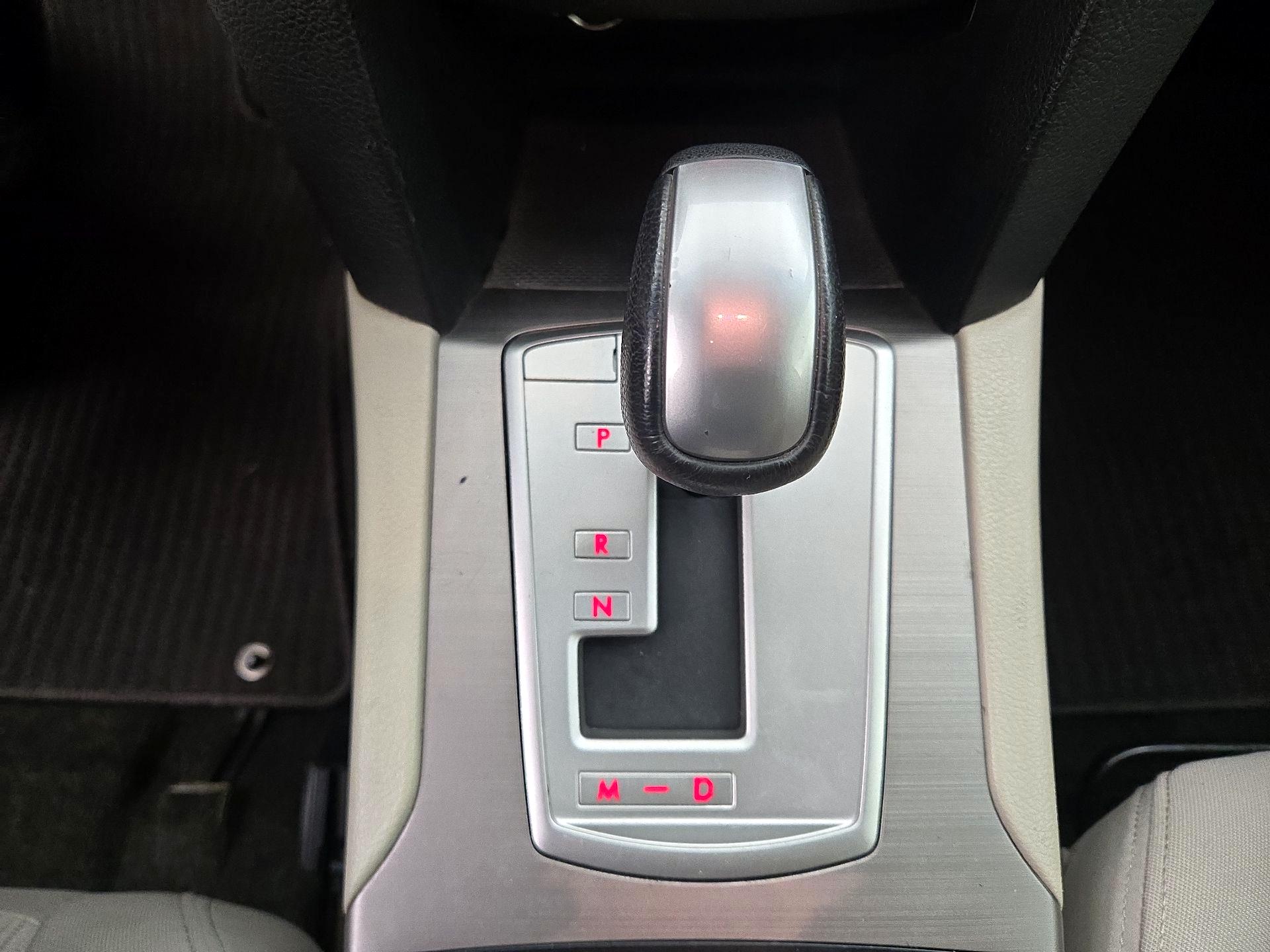 Thumbnail: 2014 Subaru Outback - 16