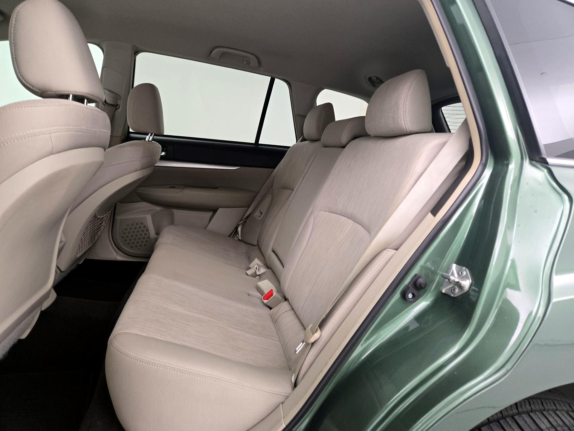 Thumbnail: 2014 Subaru Outback - 18