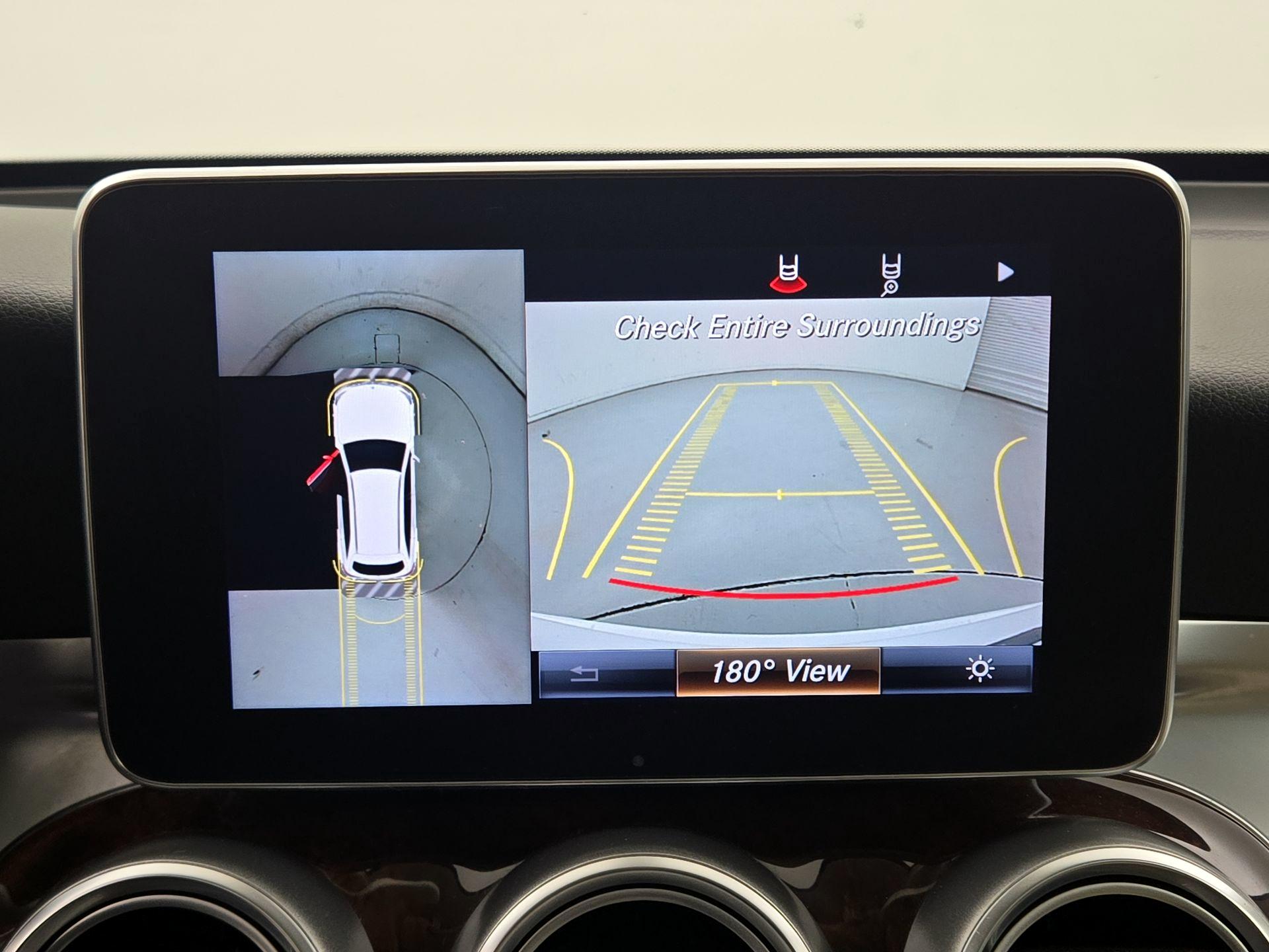 Thumbnail: 2018 Mercedes-Benz GLC - 15