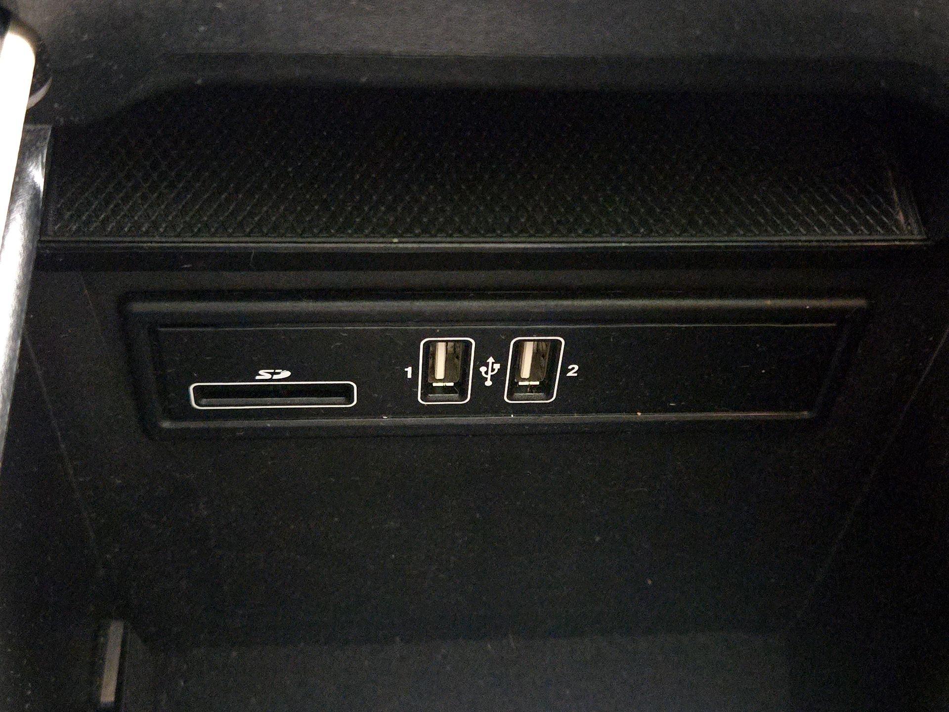 Thumbnail: 2018 Mercedes-Benz GLC - 19