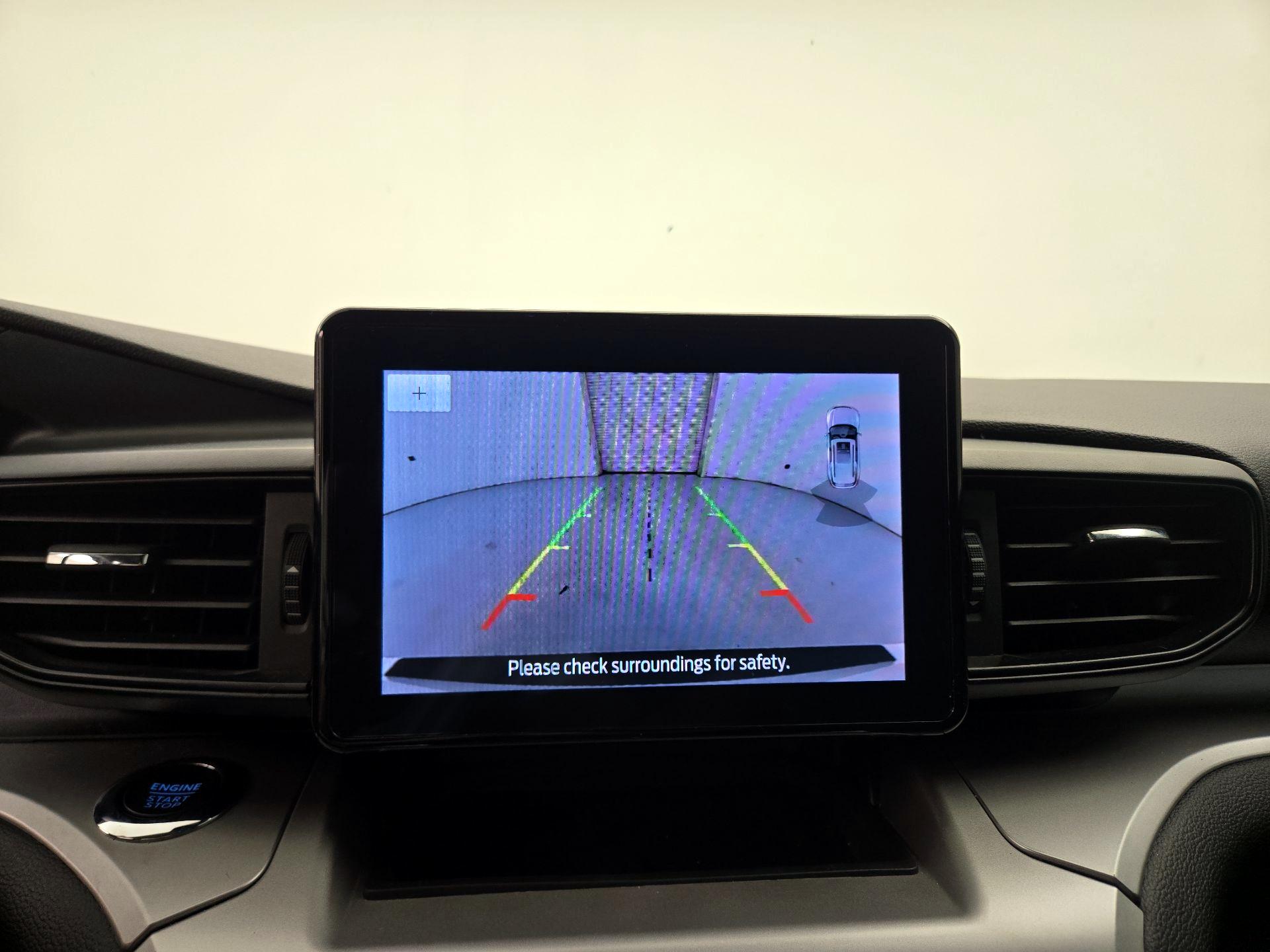 Thumbnail: 2022 Ford Explorer - 14