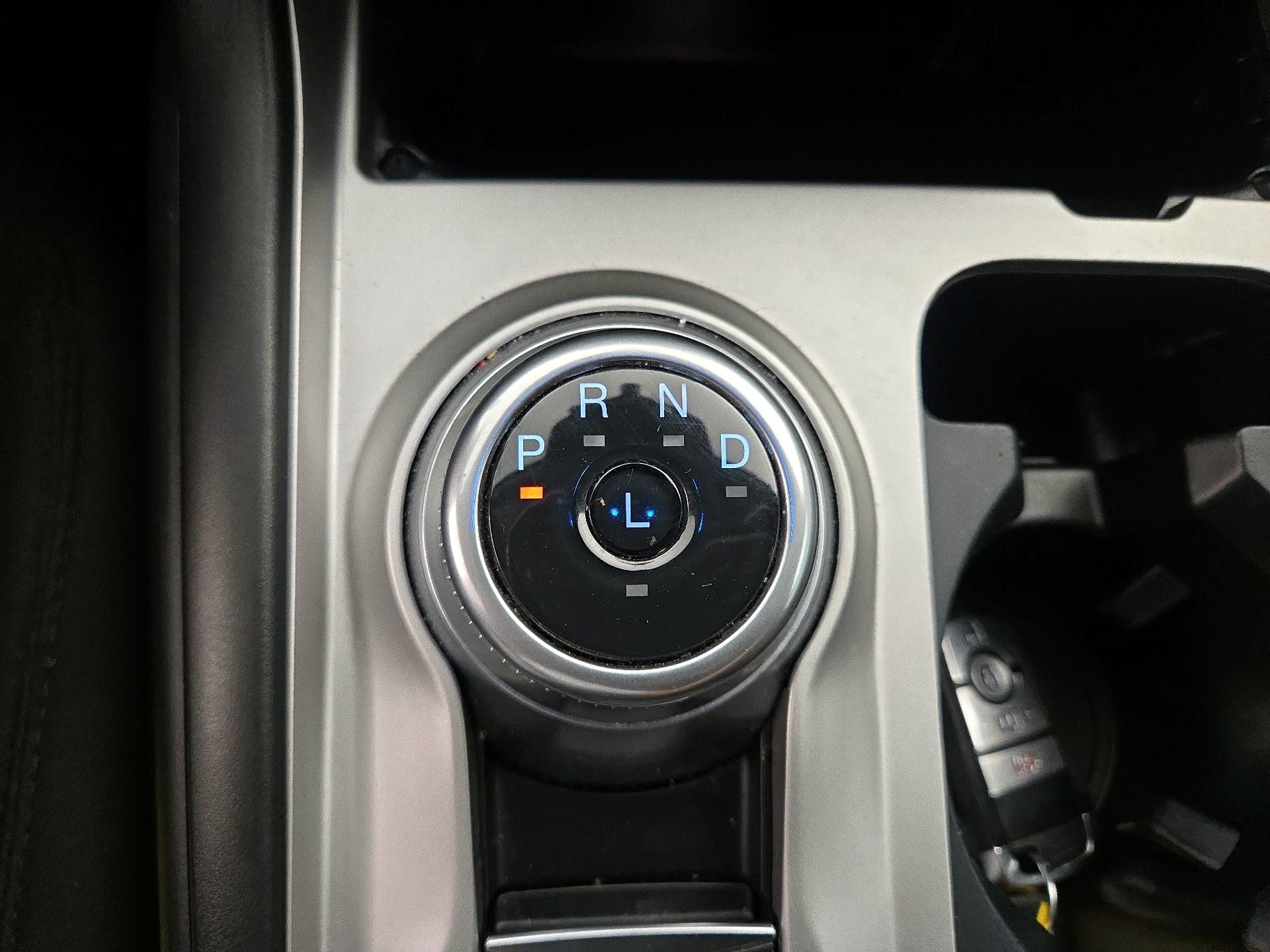 Thumbnail: 2022 Ford Explorer - 17