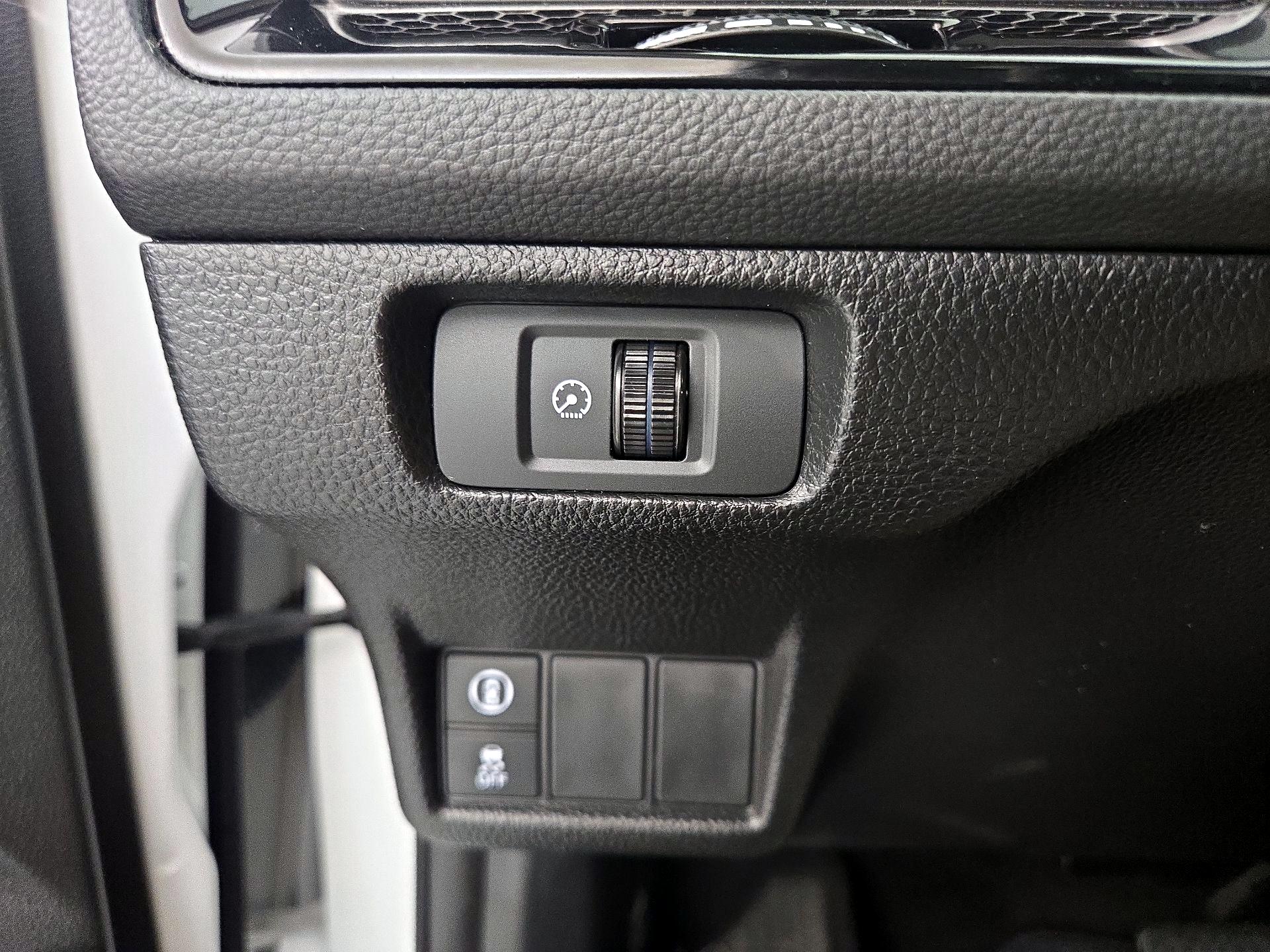 Thumbnail: 2023 Honda Civic - 13