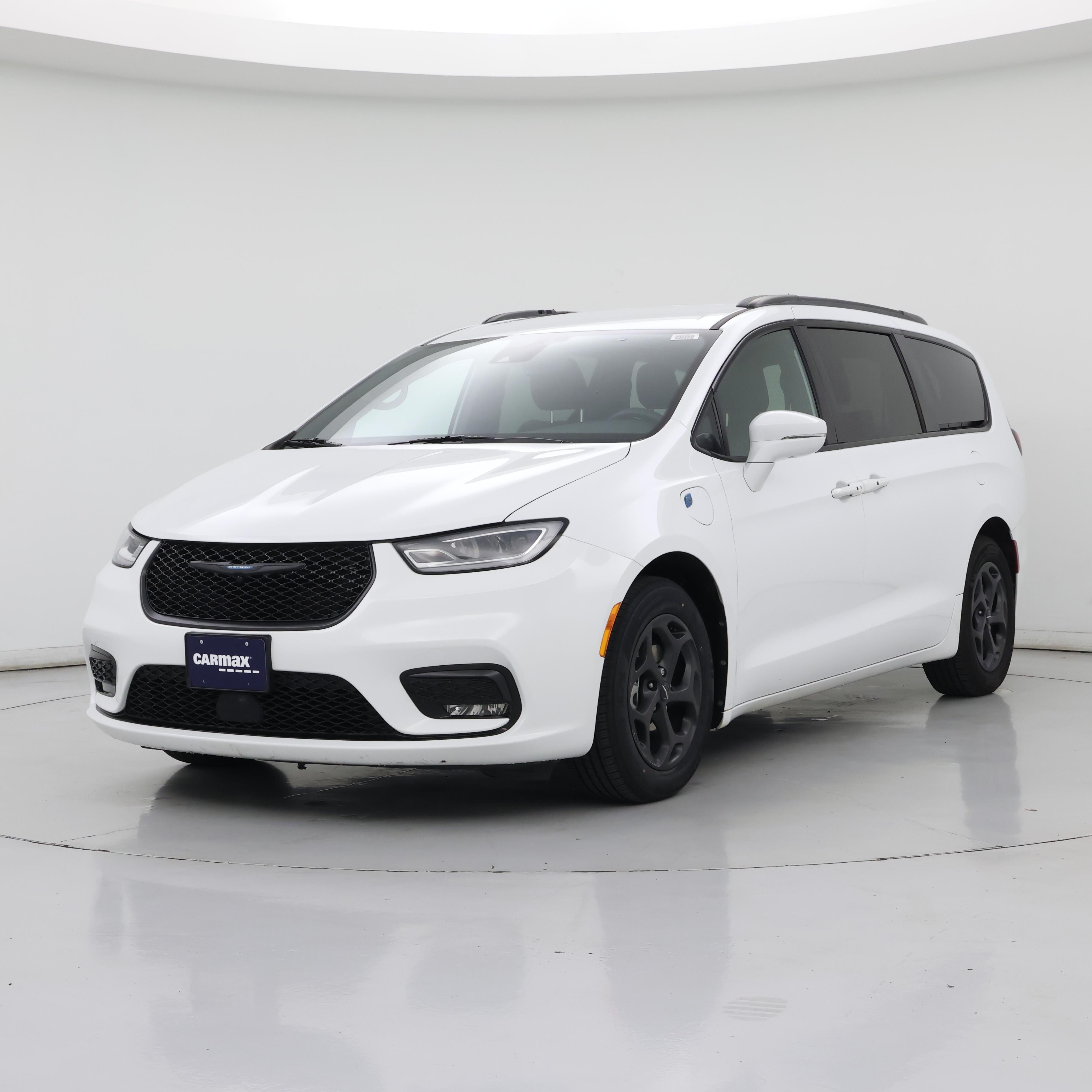 Thumbnail: 2021 Chrysler Pacifica - 4