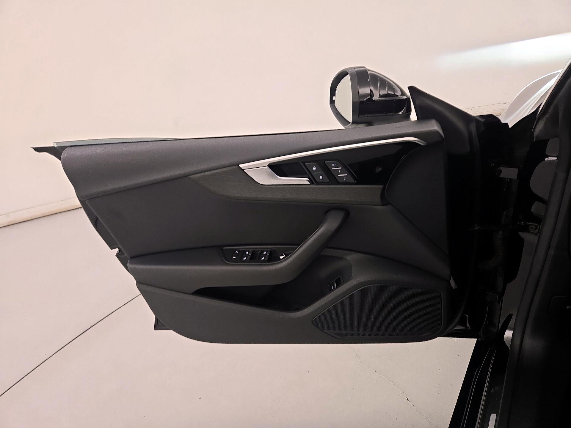 Thumbnail: 2021 Audi A5 - 12