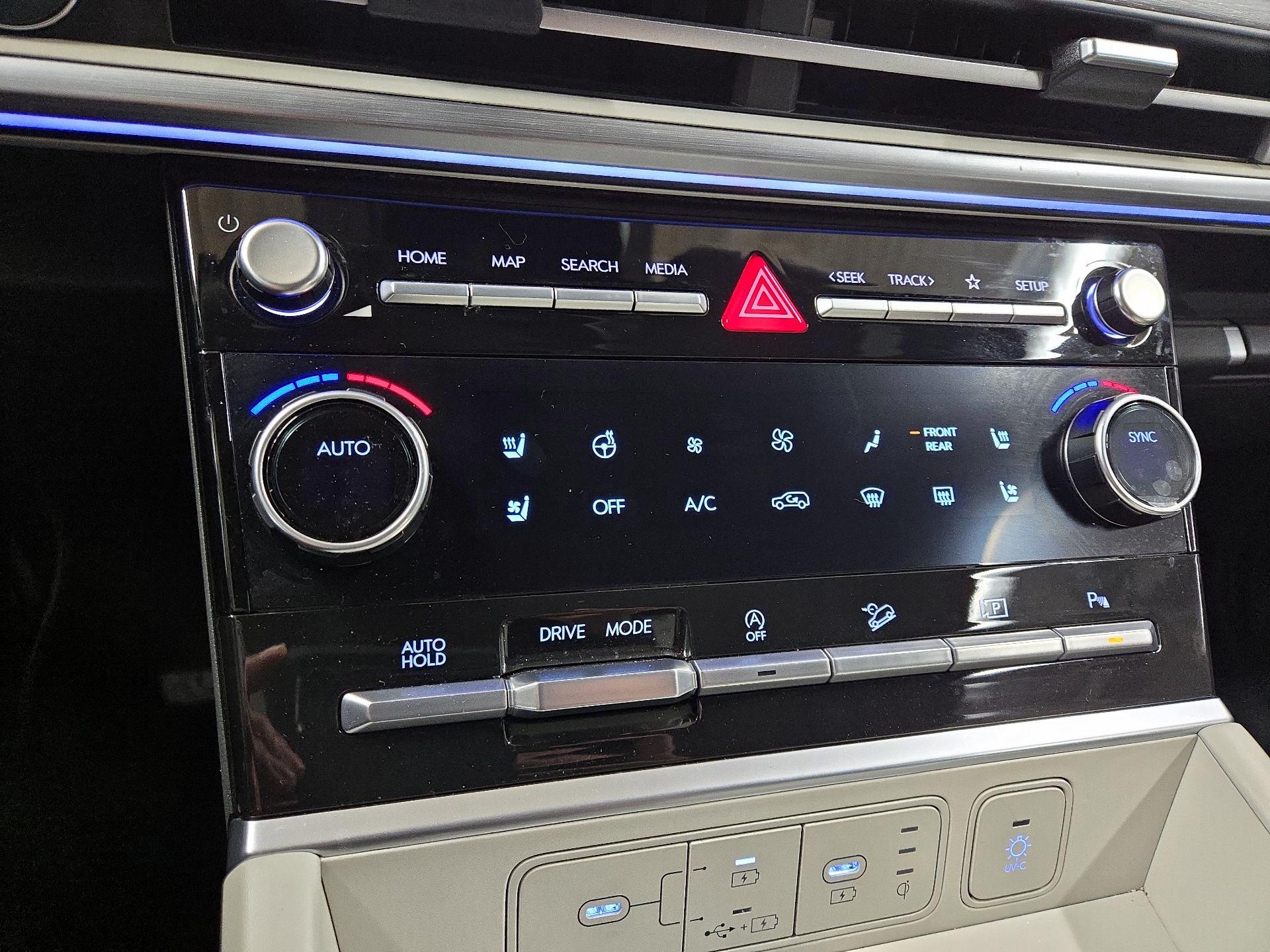 Thumbnail: 2025 Hyundai Santa Fe - 16