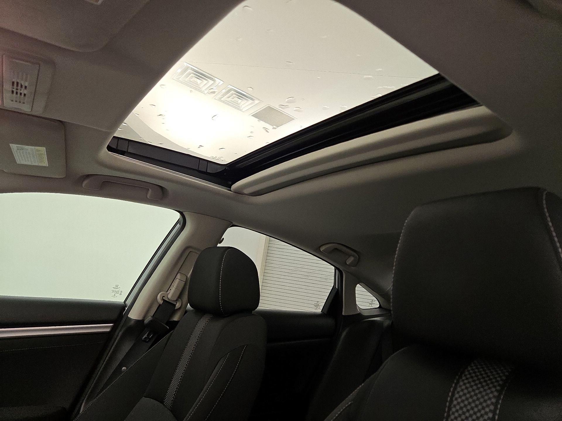 Thumbnail: 2021 Honda Civic - 18