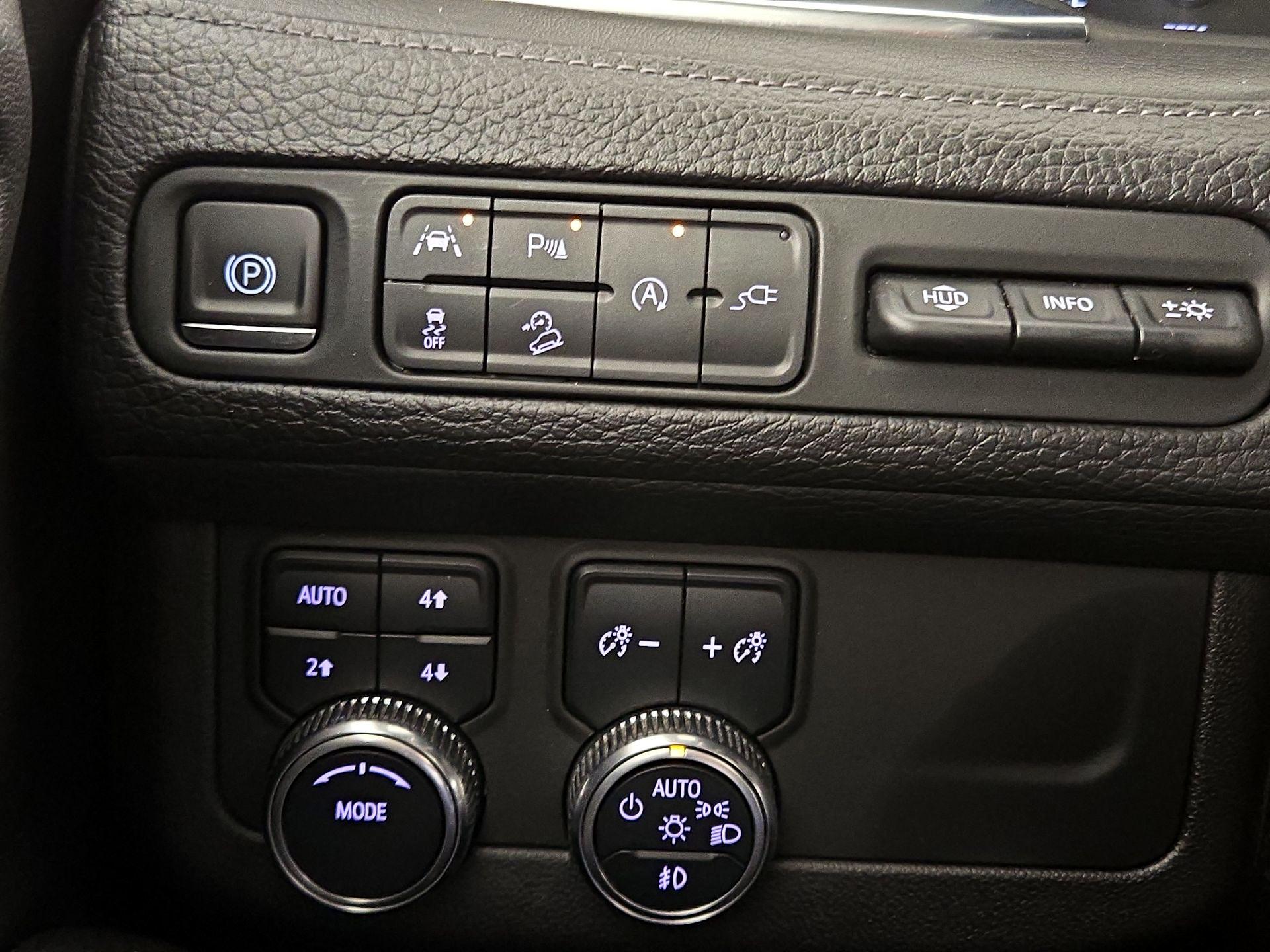 Thumbnail: 2021 GMC Yukon - 13