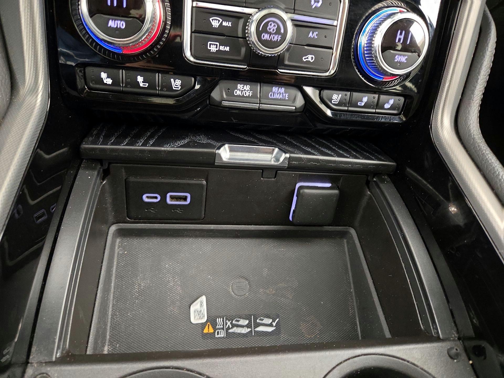 Thumbnail: 2021 GMC Yukon - 19