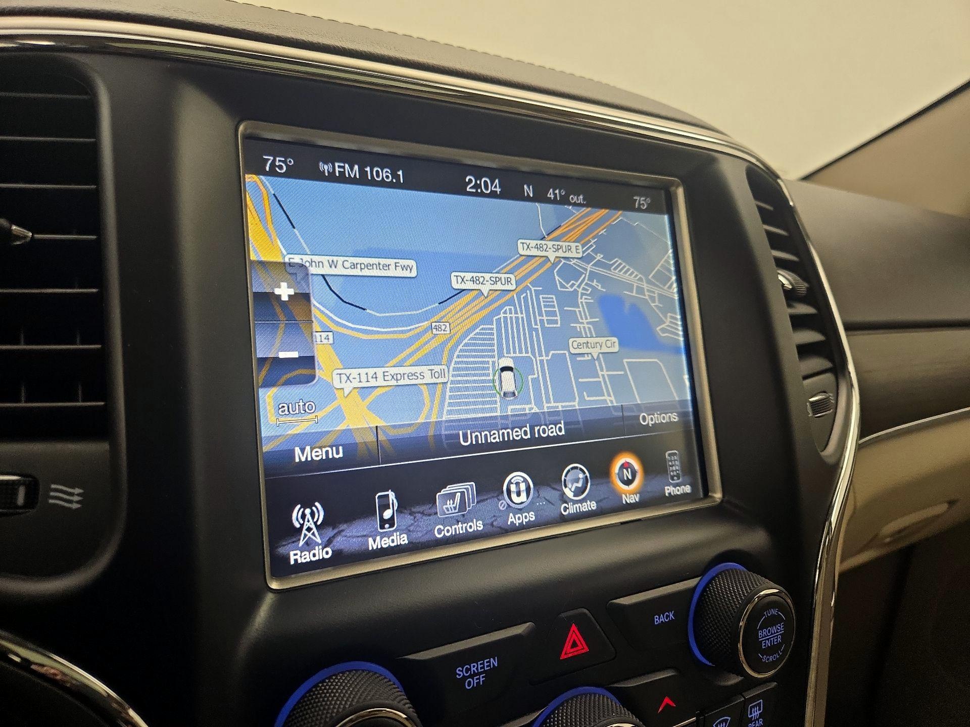 Thumbnail: 2017 Jeep Grand Cherokee - 14