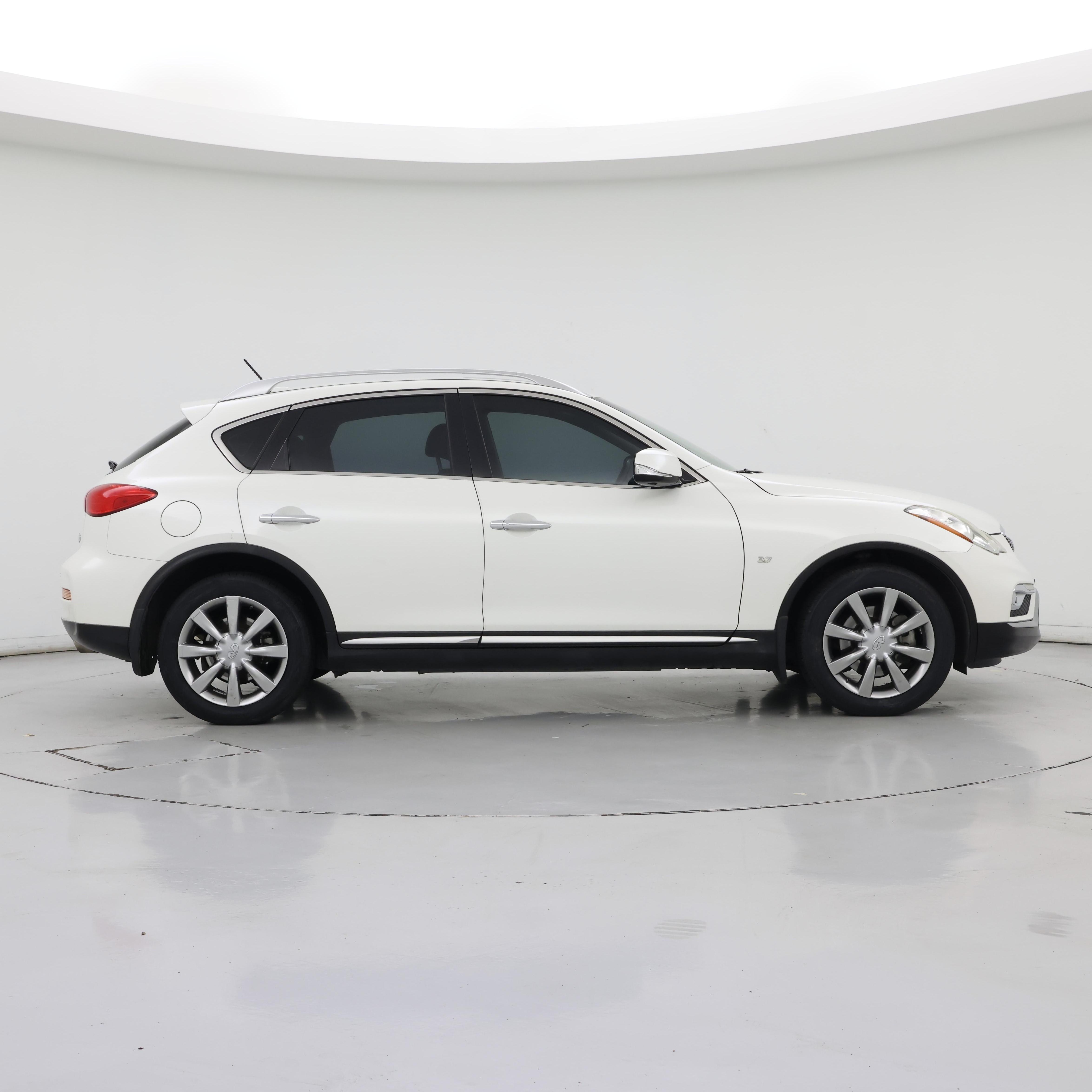 Thumbnail: 2017 INFINITI QX50 - 7