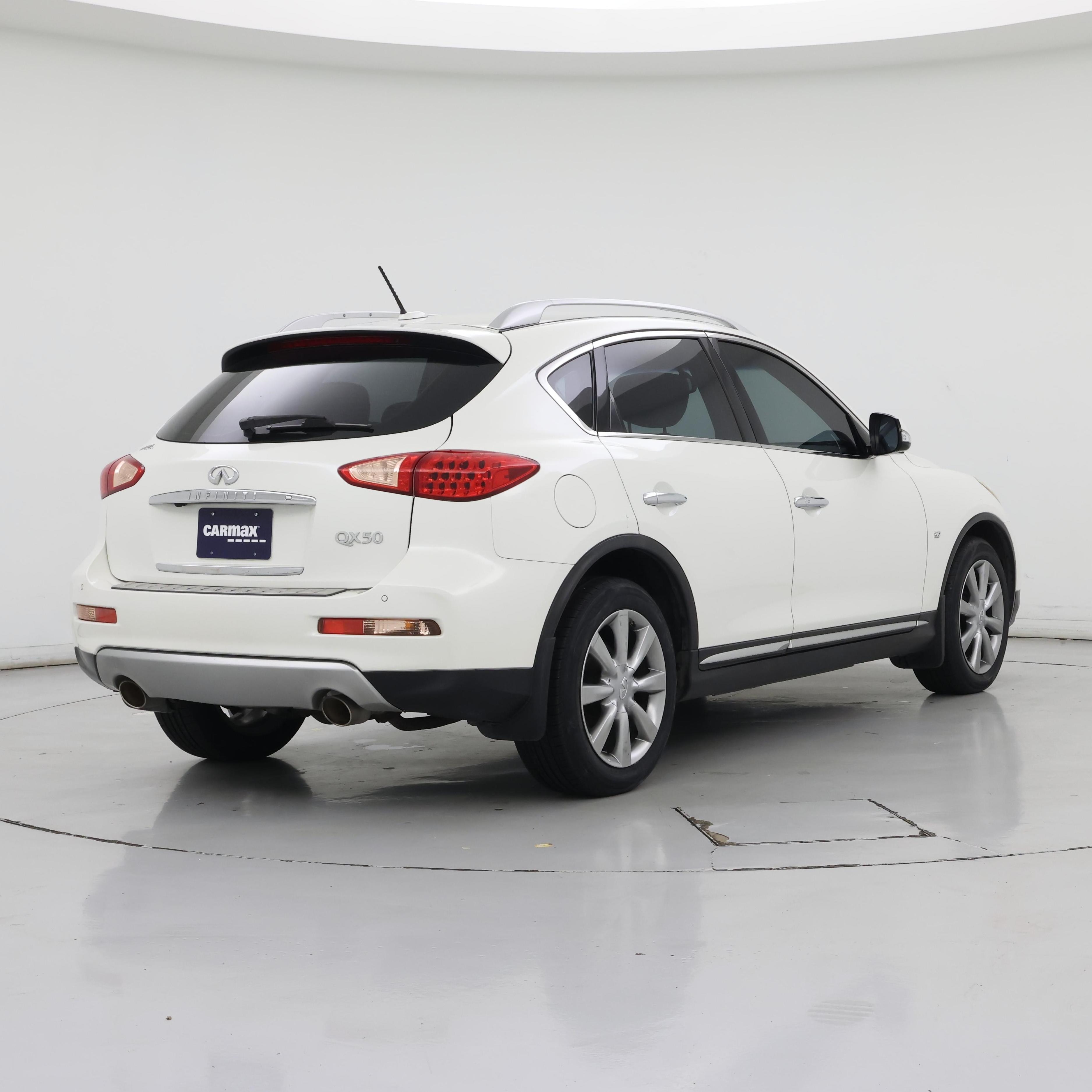 Thumbnail: 2017 INFINITI QX50 - 8