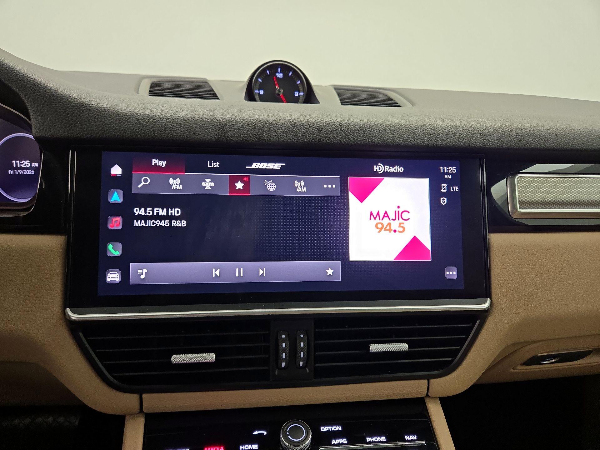 Thumbnail: 2023 Porsche Cayenne - 16