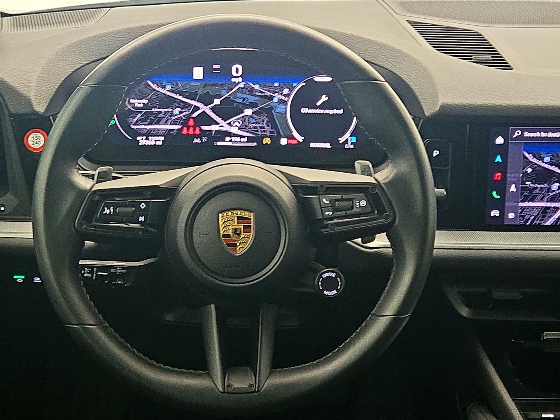 Thumbnail: 2024 Porsche Cayenne - 10