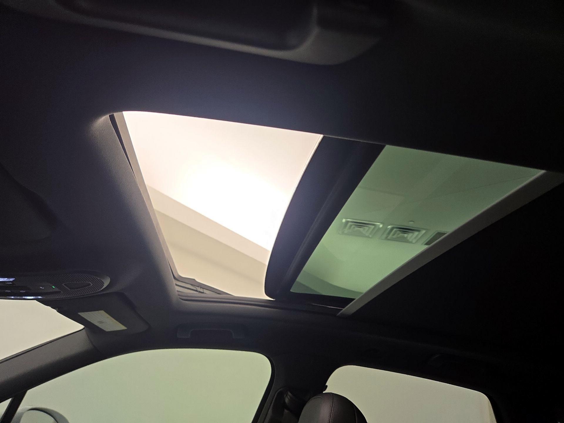 Thumbnail: 2024 Porsche Cayenne - 20