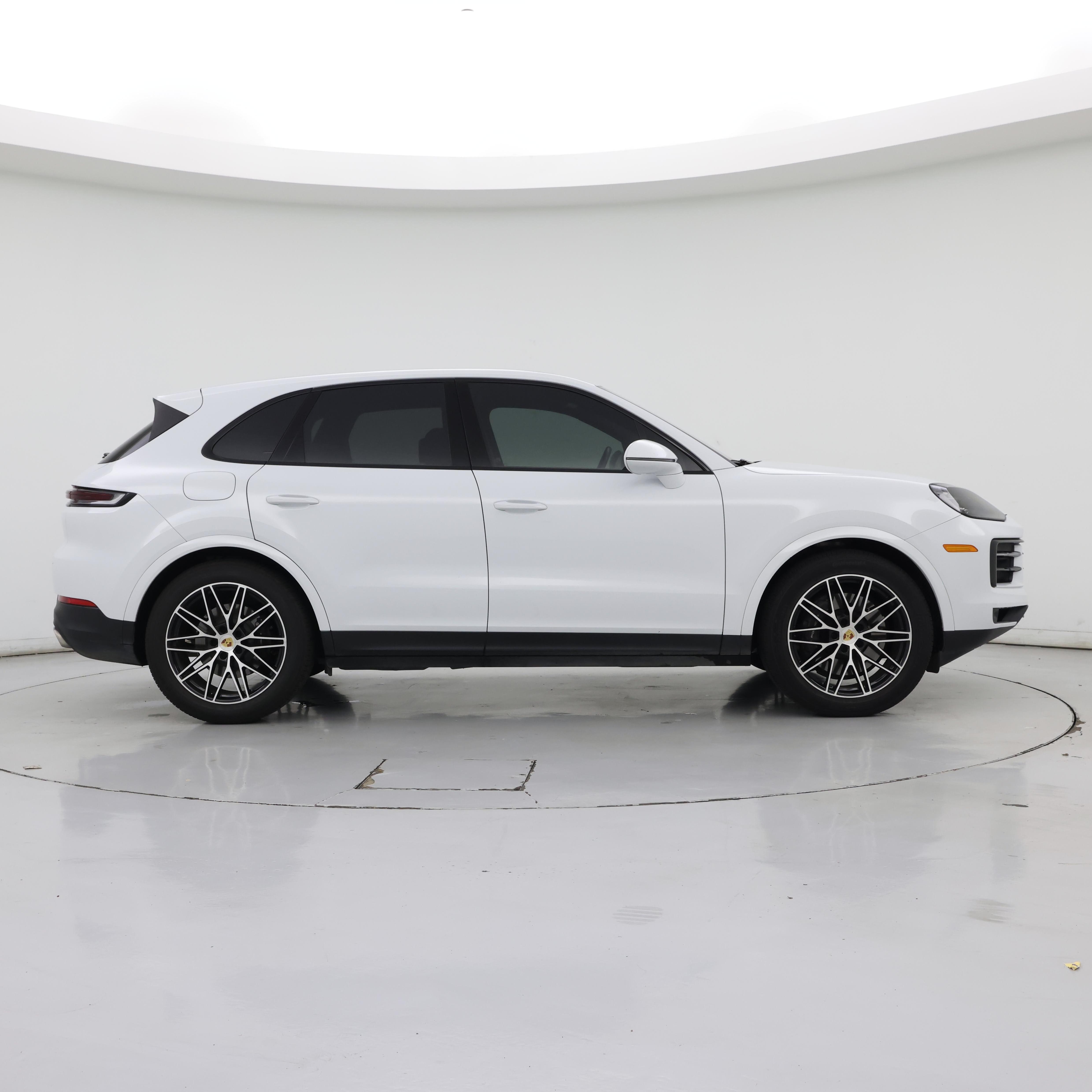 Thumbnail: 2024 Porsche Cayenne - 7