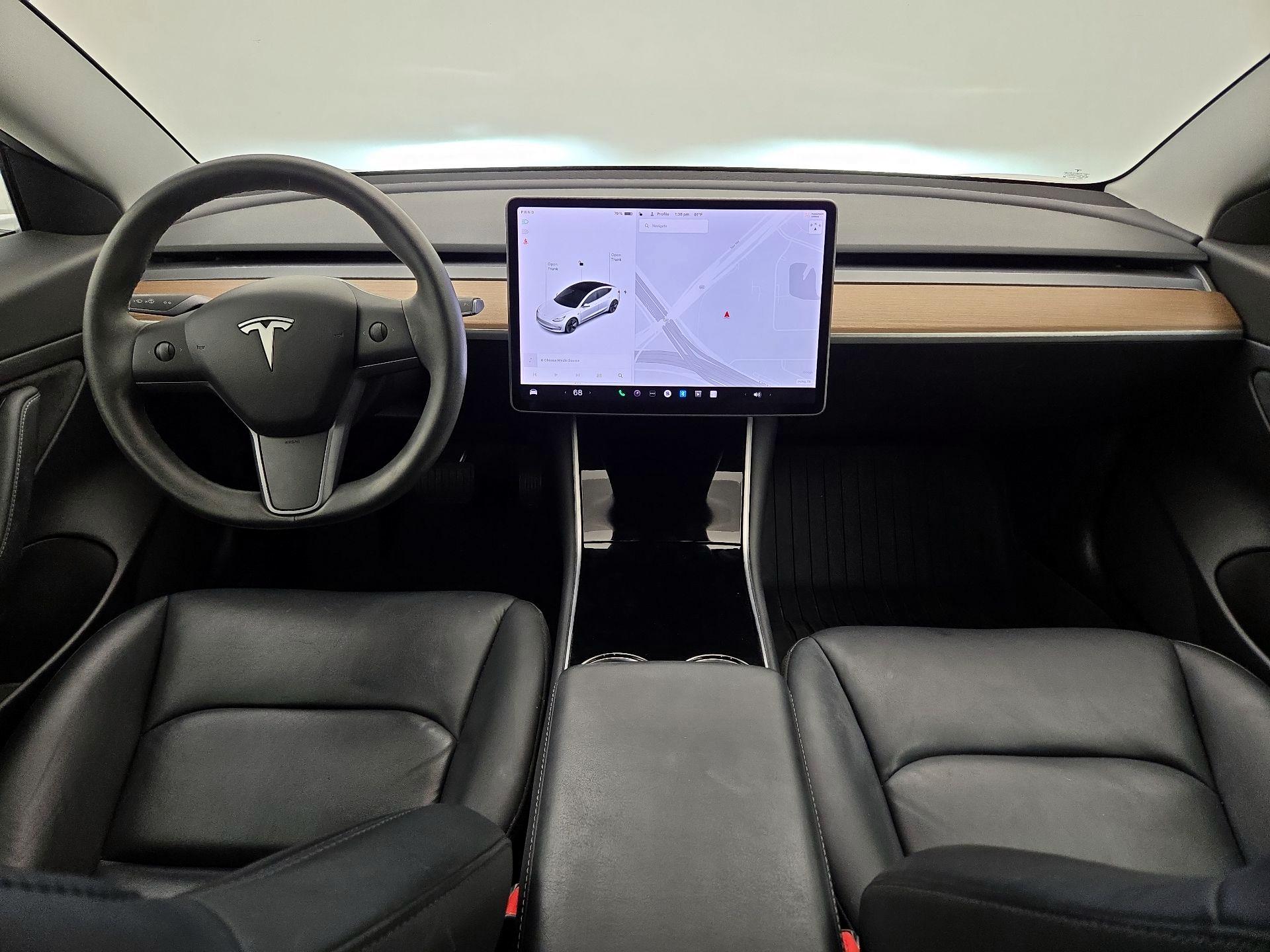 Thumbnail: 2020 Tesla Model 3 - 9