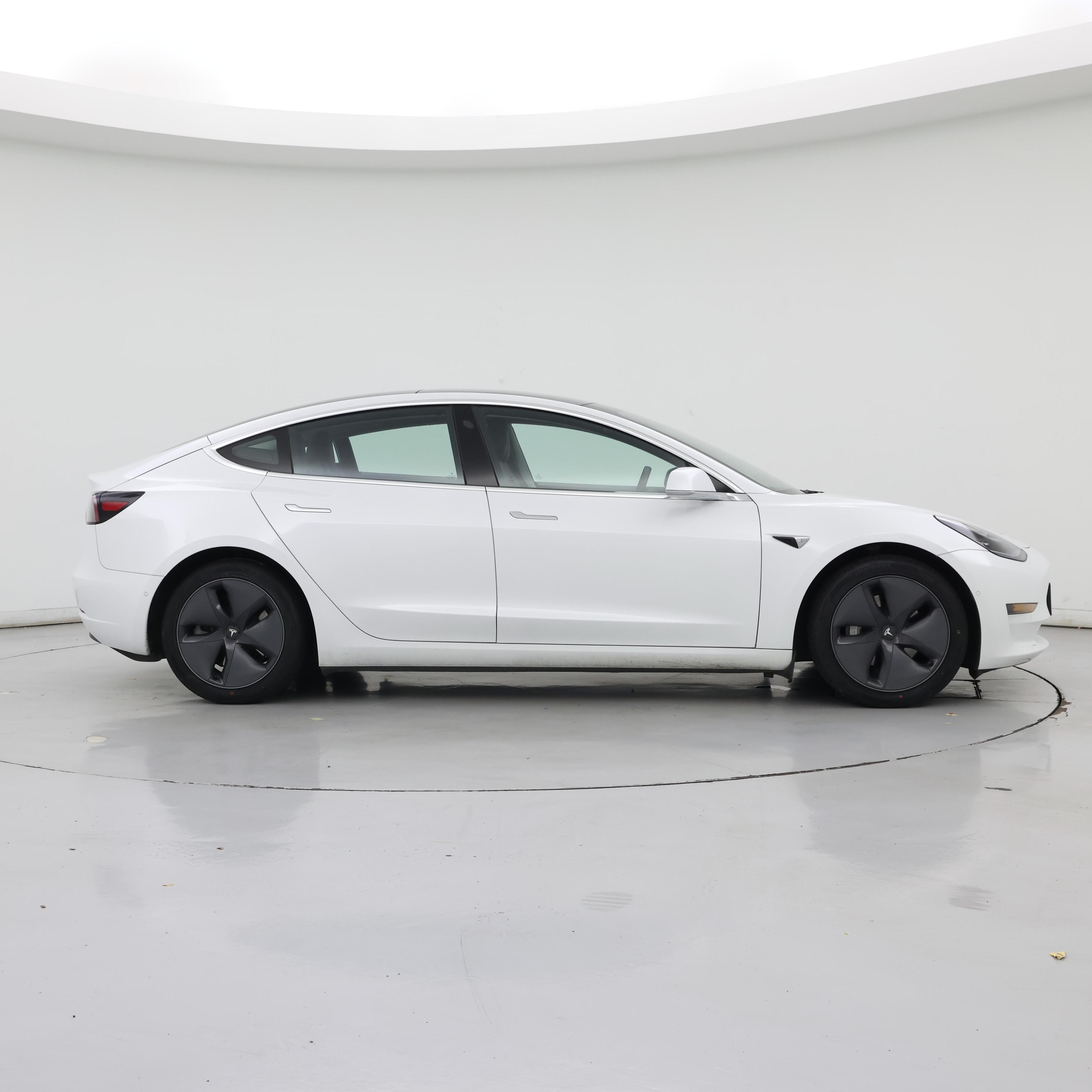 Thumbnail: 2020 Tesla Model 3 - 7