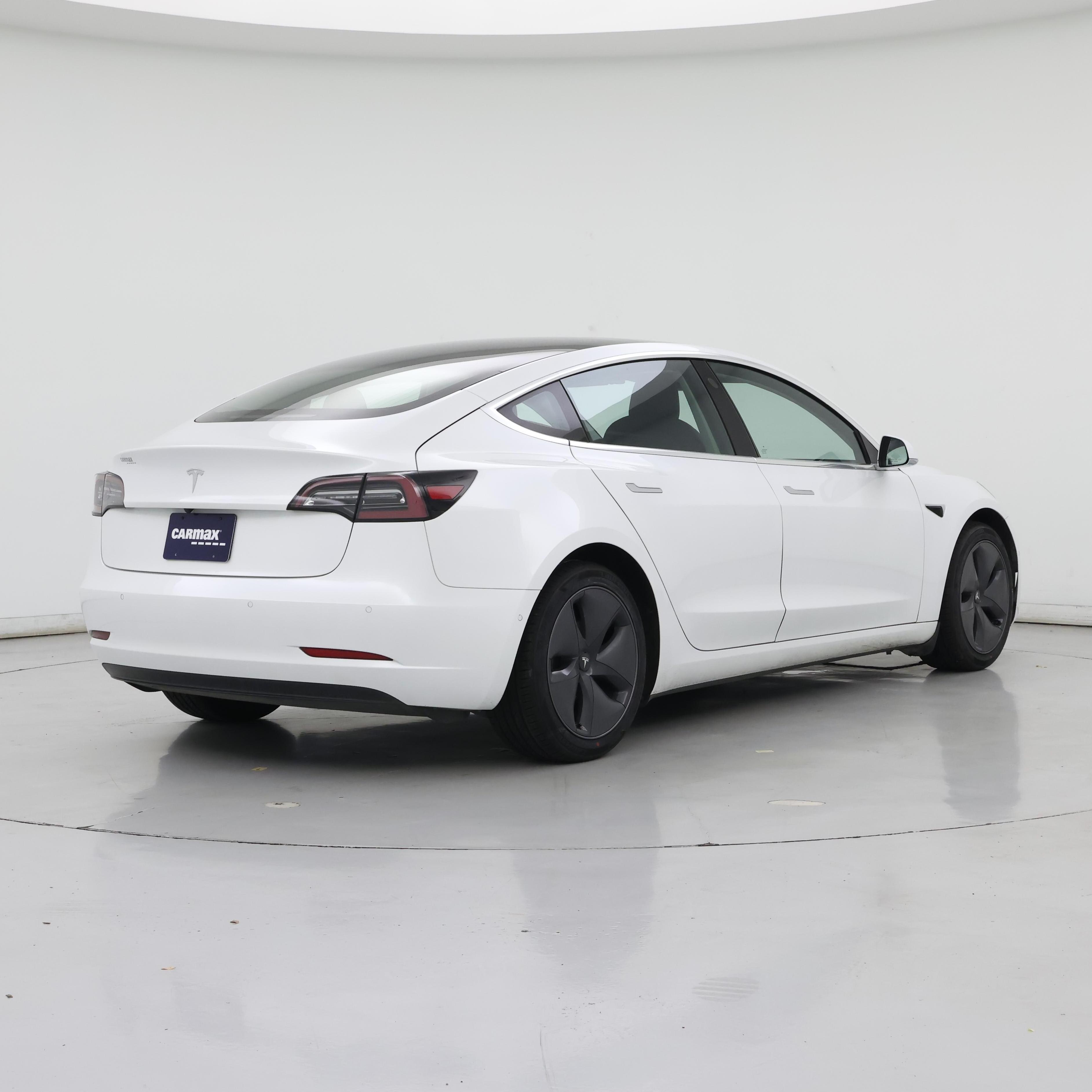 Thumbnail: 2020 Tesla Model 3 - 8