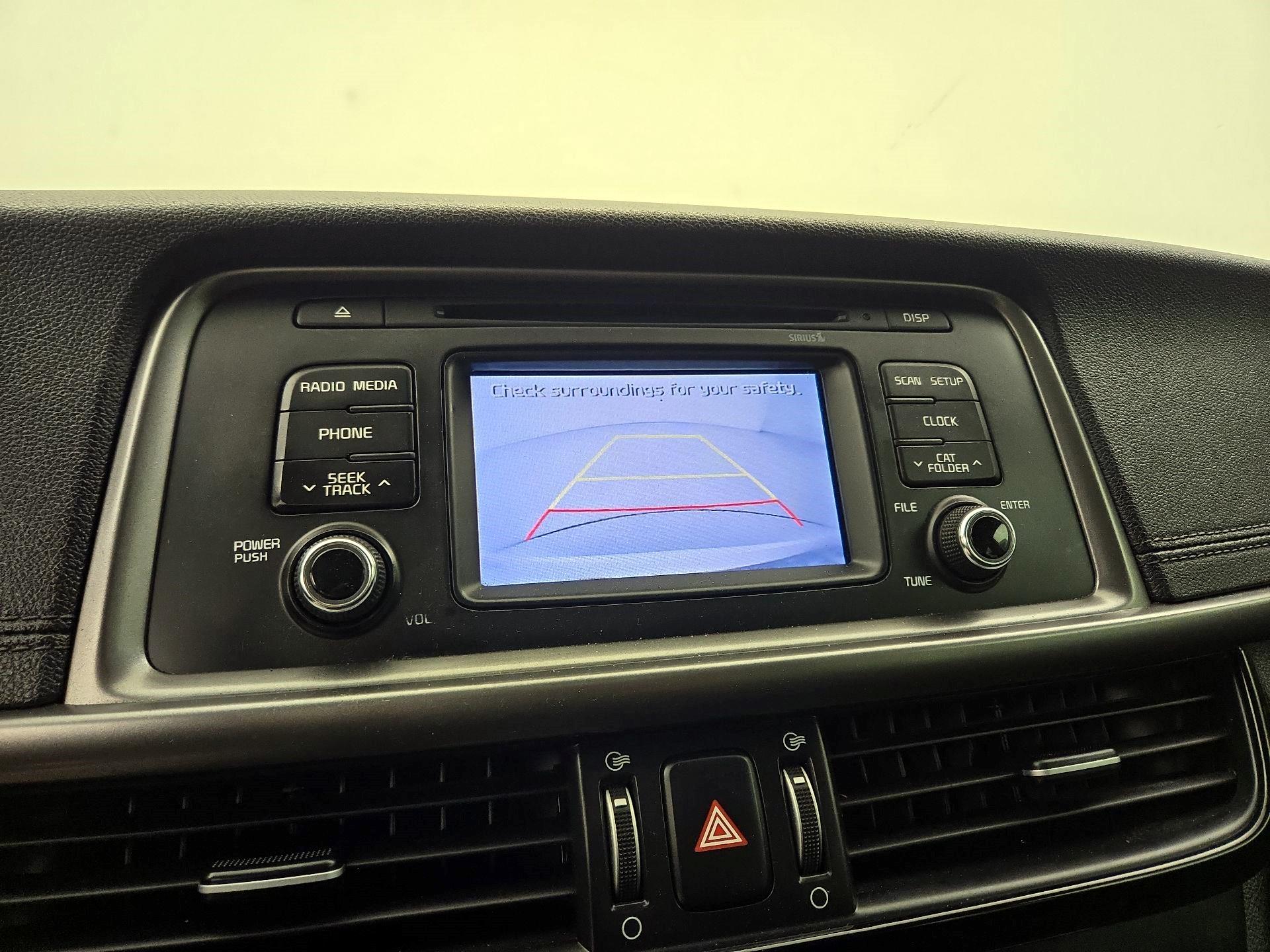 Thumbnail: 2016 Kia Optima - 14